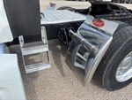 4 Underbody - Truck with 