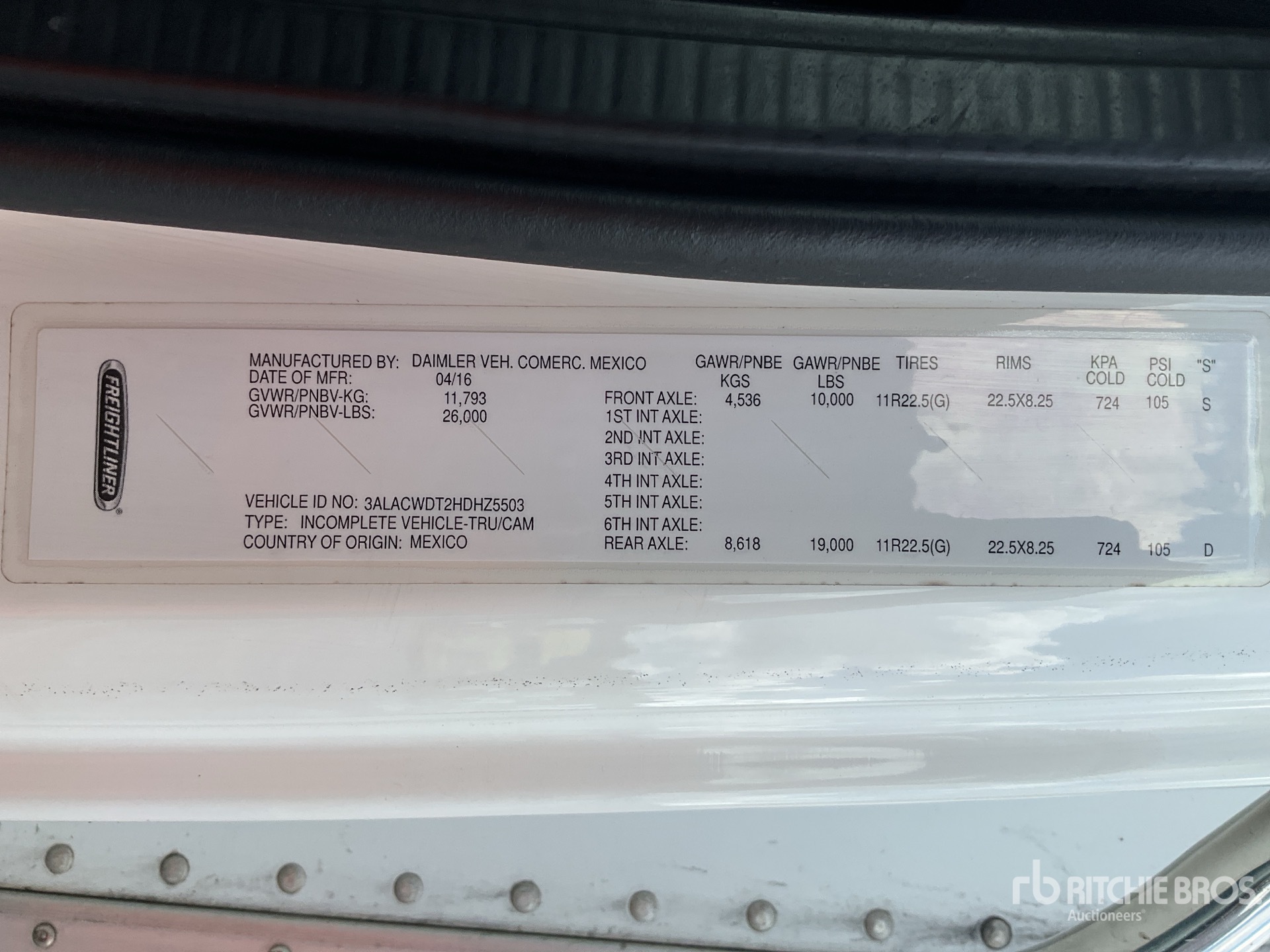 General Appearance with Serial Number / VIN
