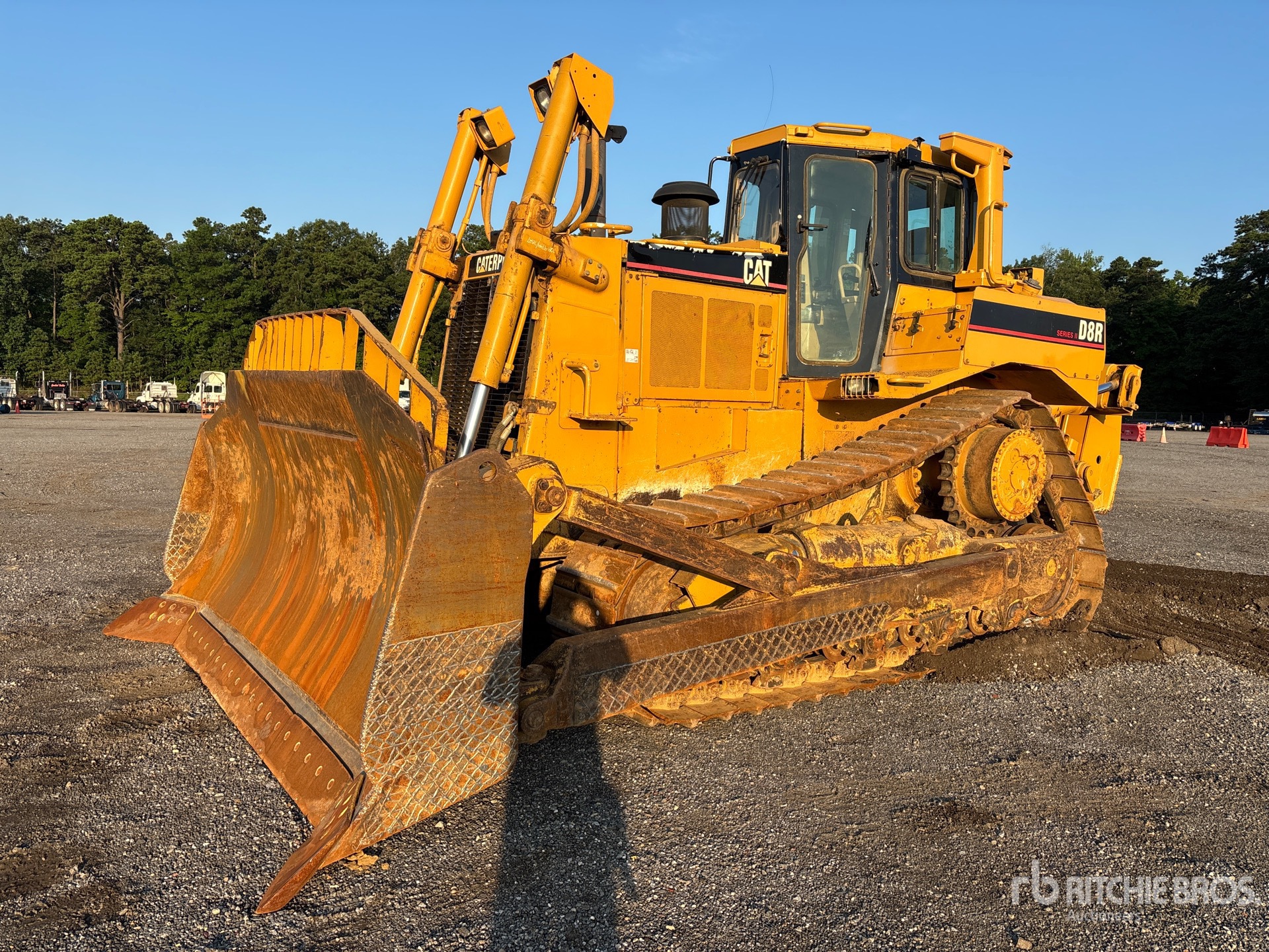 TOPADOR FRONTAL 1998 CATERPILLAR D8R