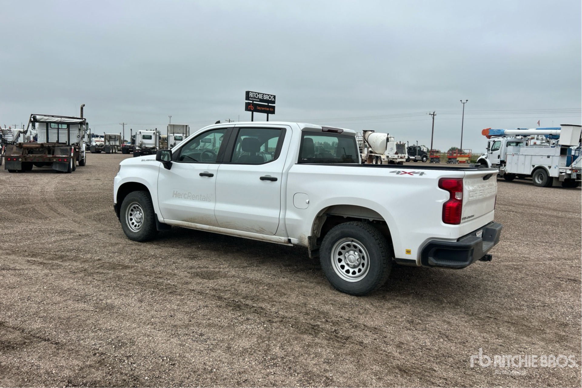 General Appearance with Picture, Left Rear Corner