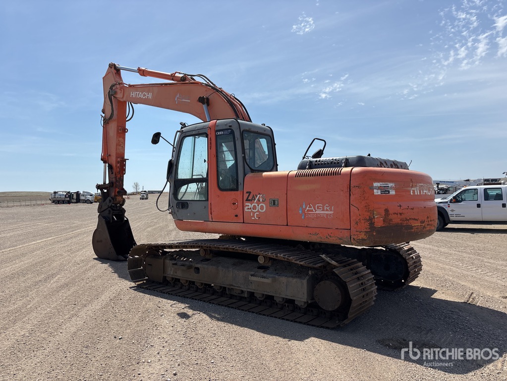 2004 Hitachi ZX-200-LC Tracked Excavator | Ritchie Bros. Auctioneers