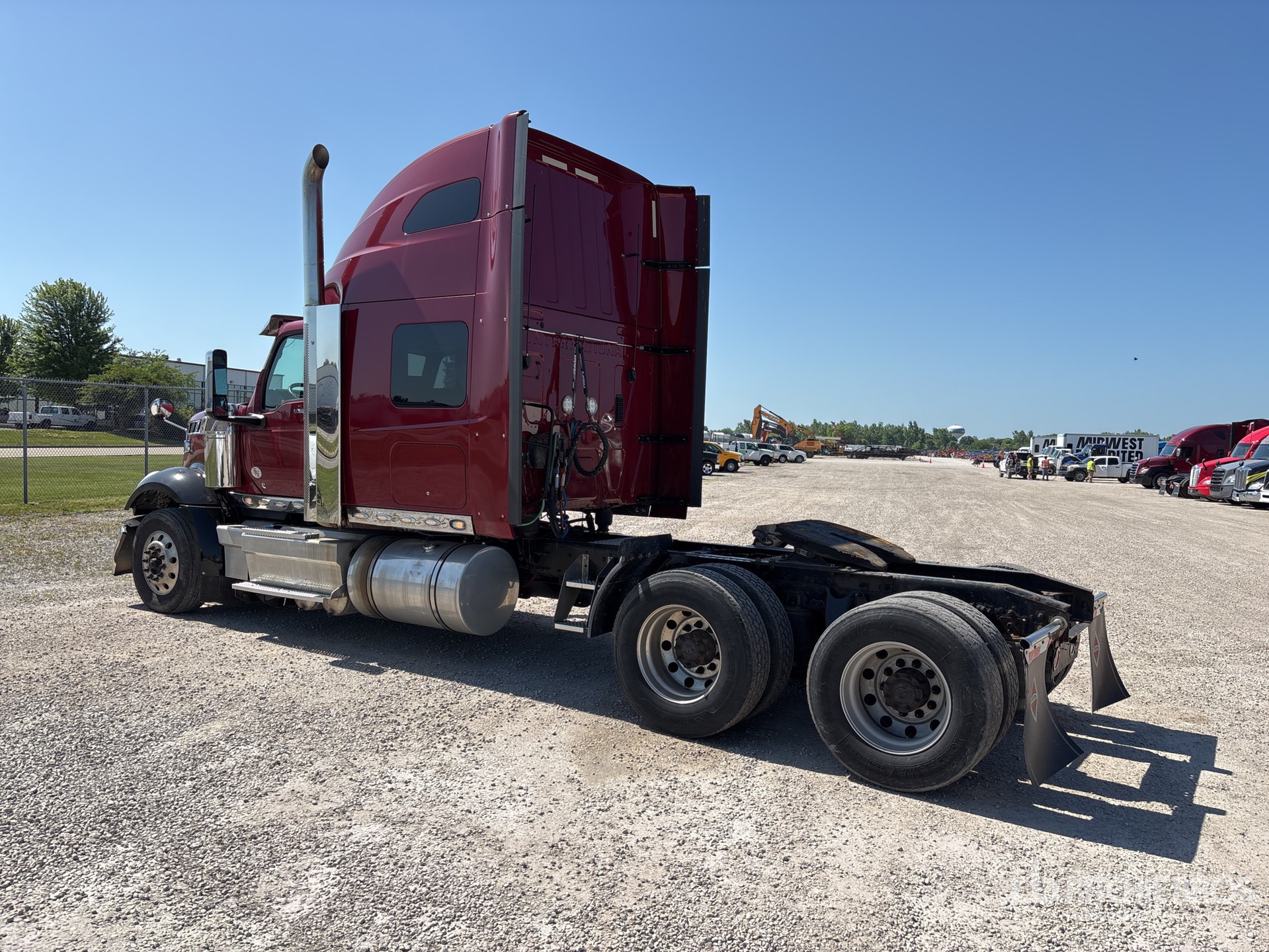 General Appearance with Picture, Left Rear Corner