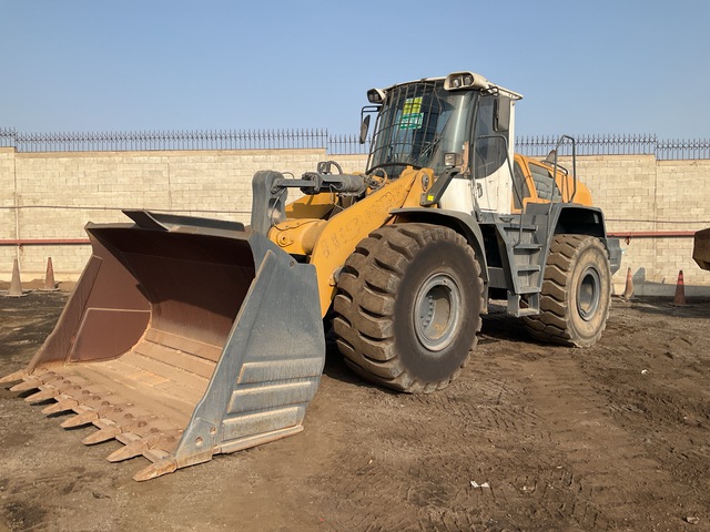 Liebherr L566 Wheel Loader