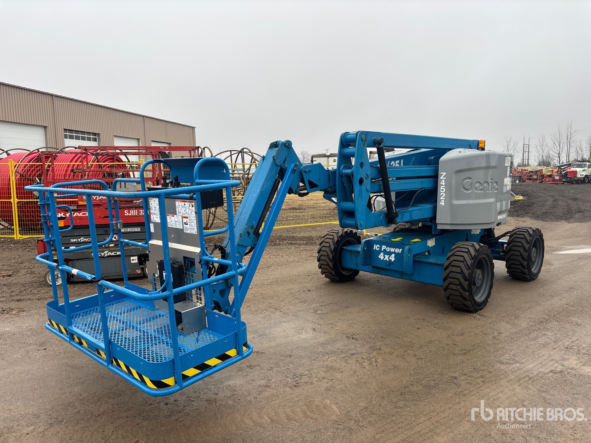 General Appearance with Imagen: esquina delantera izquierda