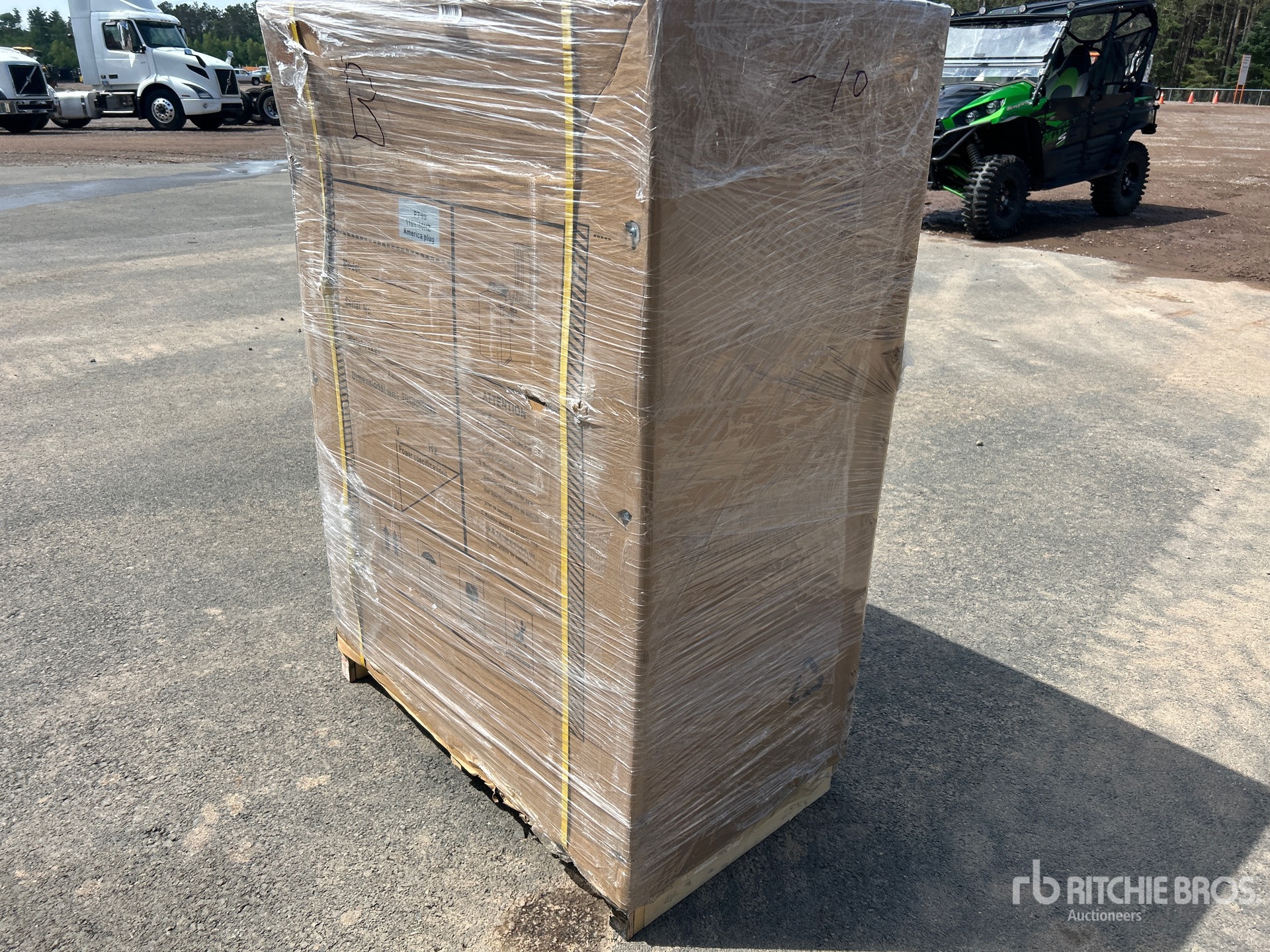 General Appearance with Picture, Right Rear Corner