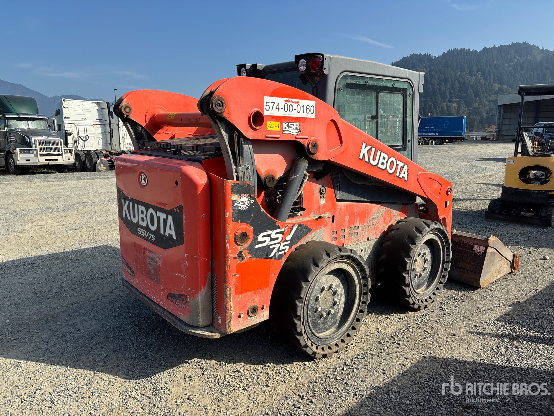 General Appearance with Picture, Right Rear Corner