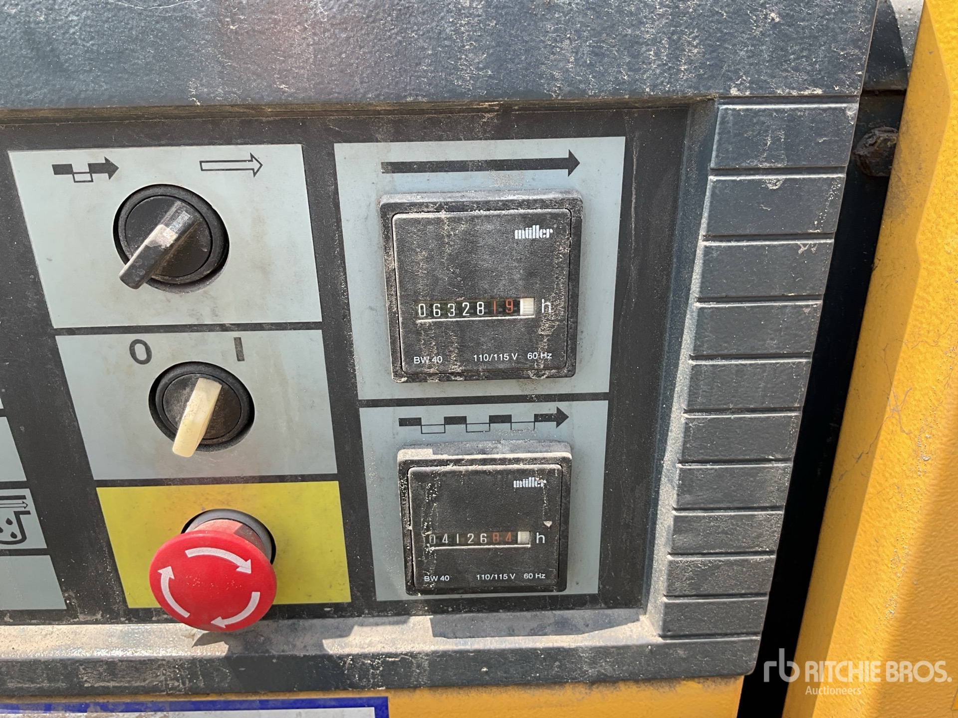 General Appearance with Hour Meter / Odometer