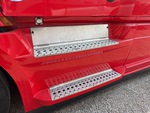 4 Underbody - Truck with 