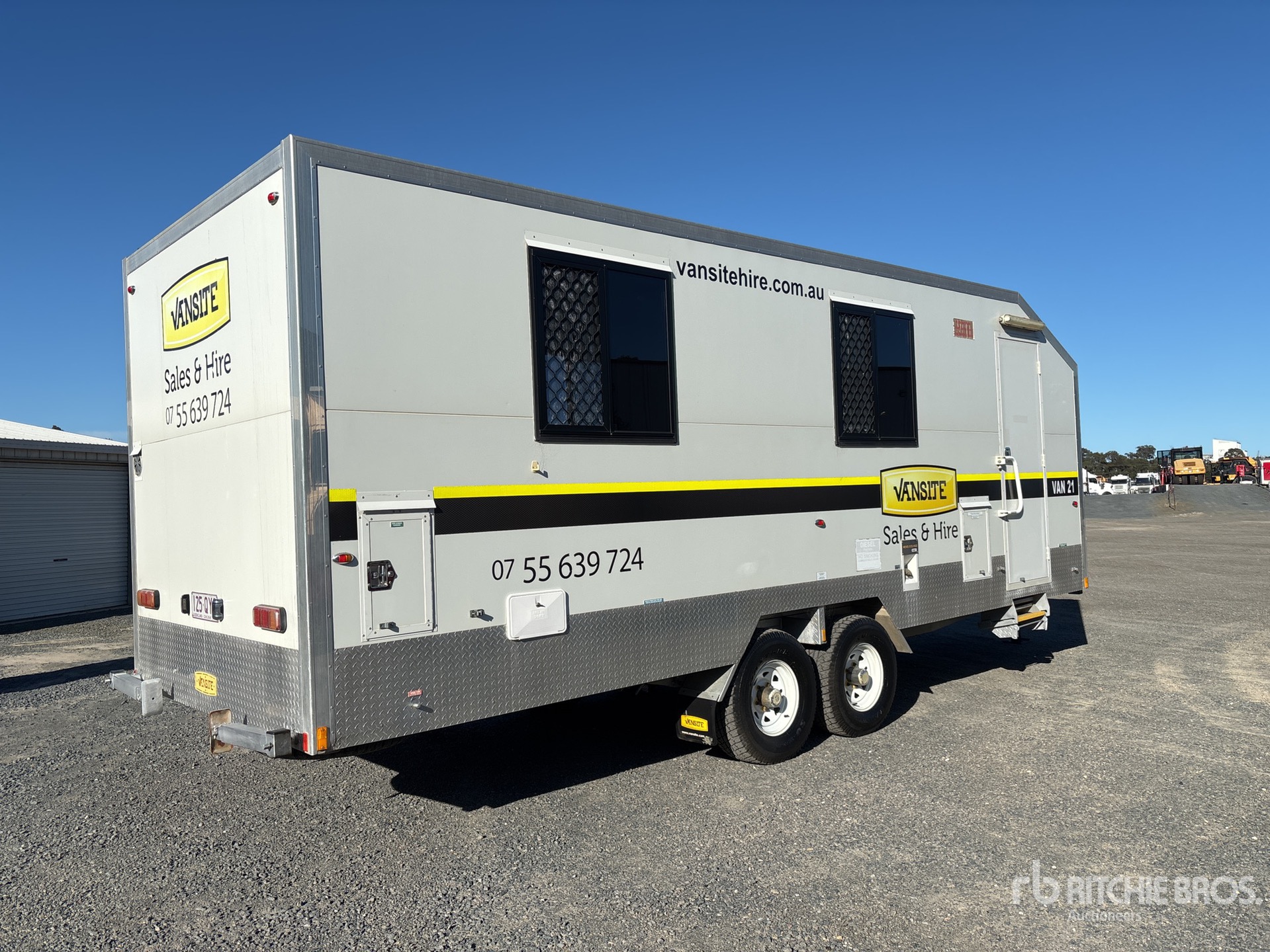 General Appearance with Picture, Left Rear Corner
