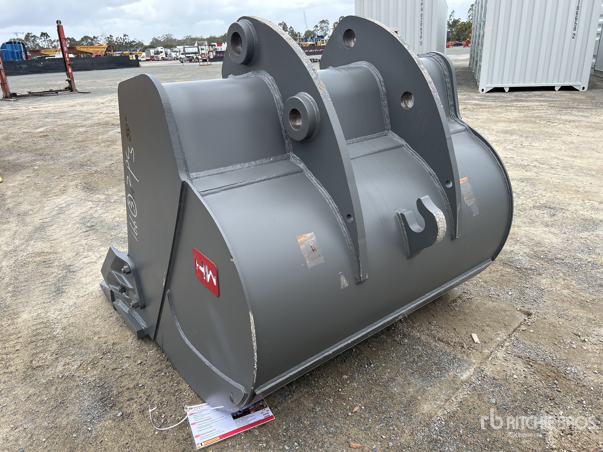 General Appearance with Picture, Left Rear Corner