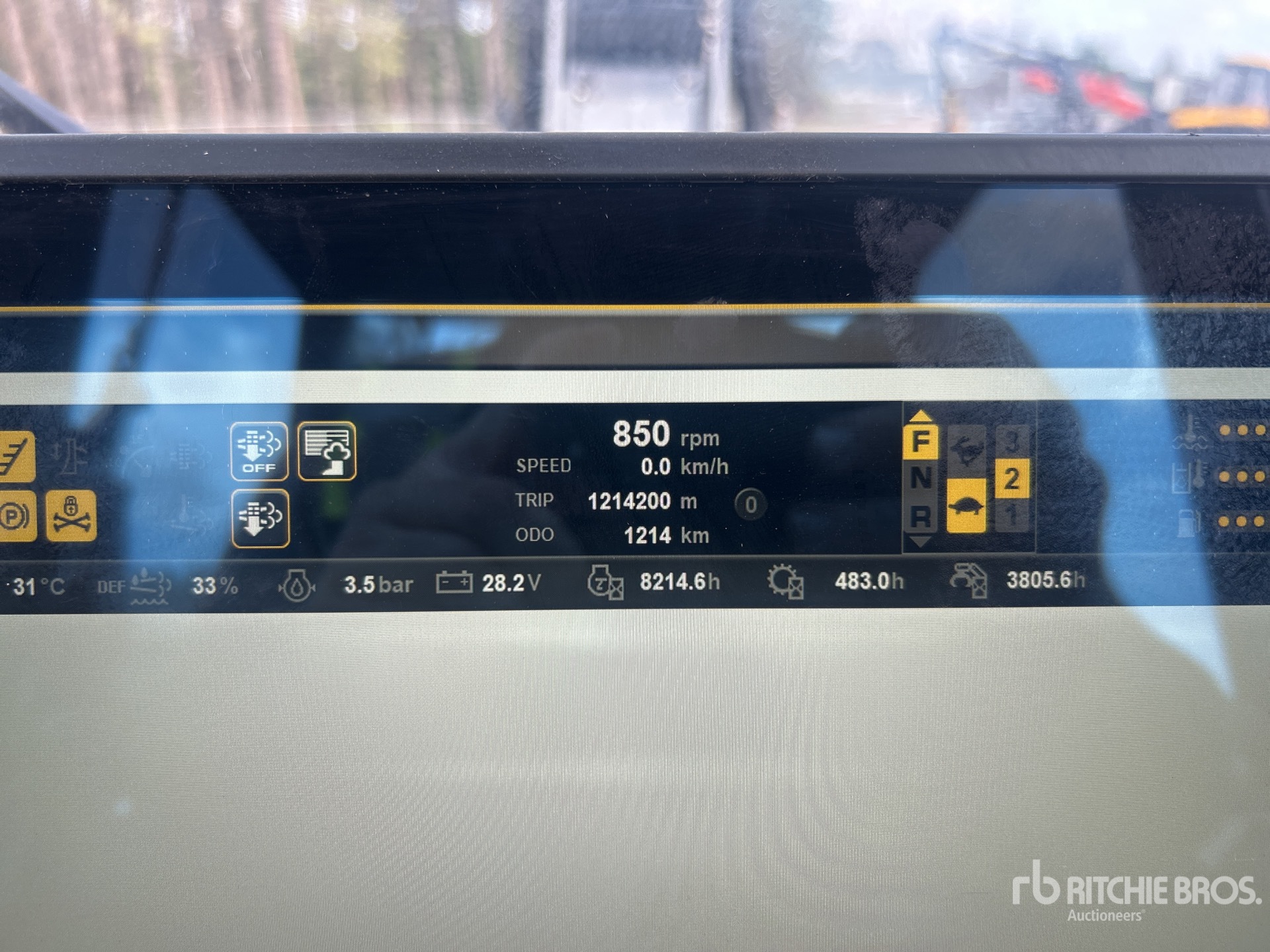General Appearance with Hour Meter / Odometer