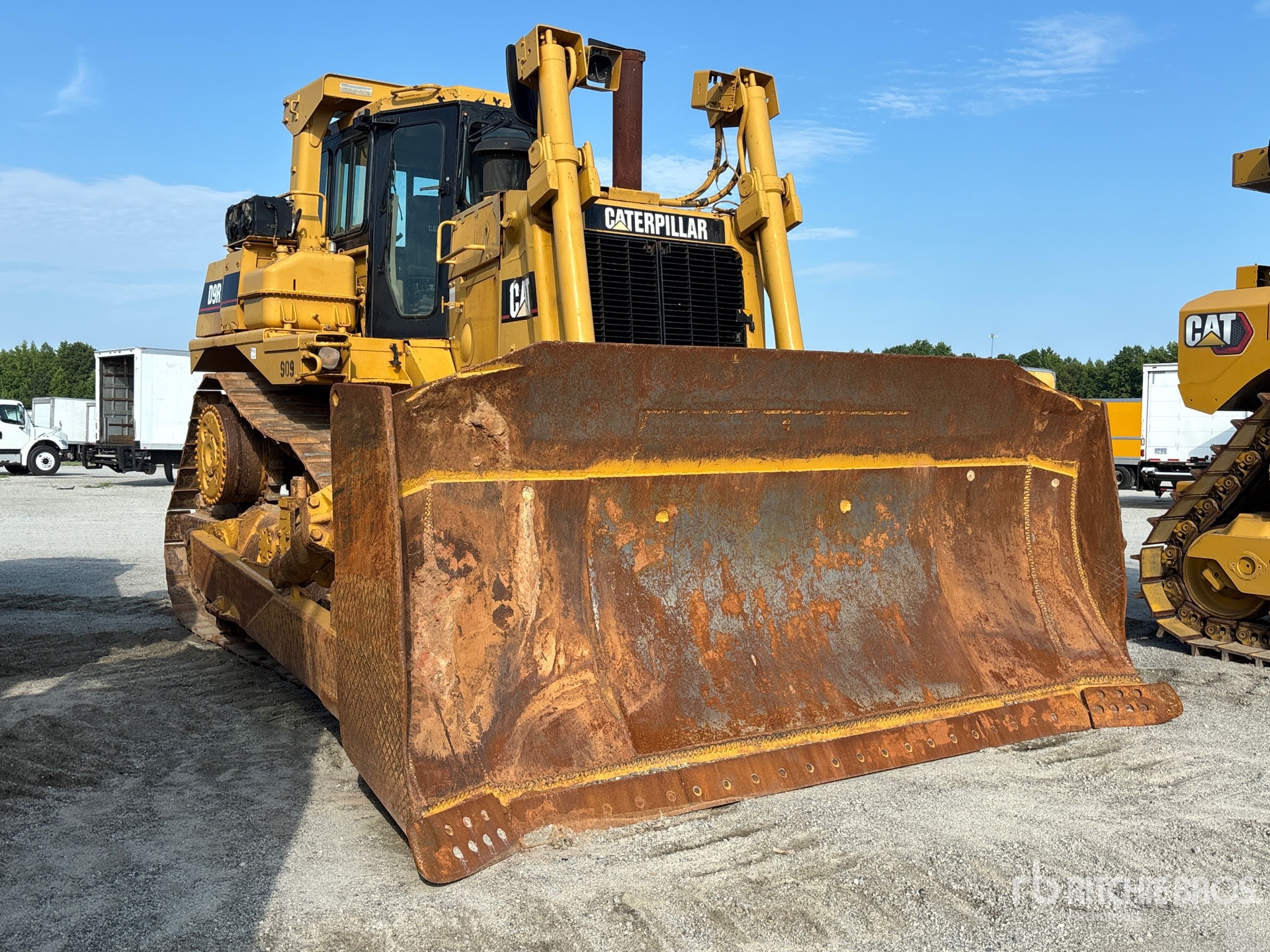 TOPADOR FRONTAL 2002 CATERPILLAR D9R