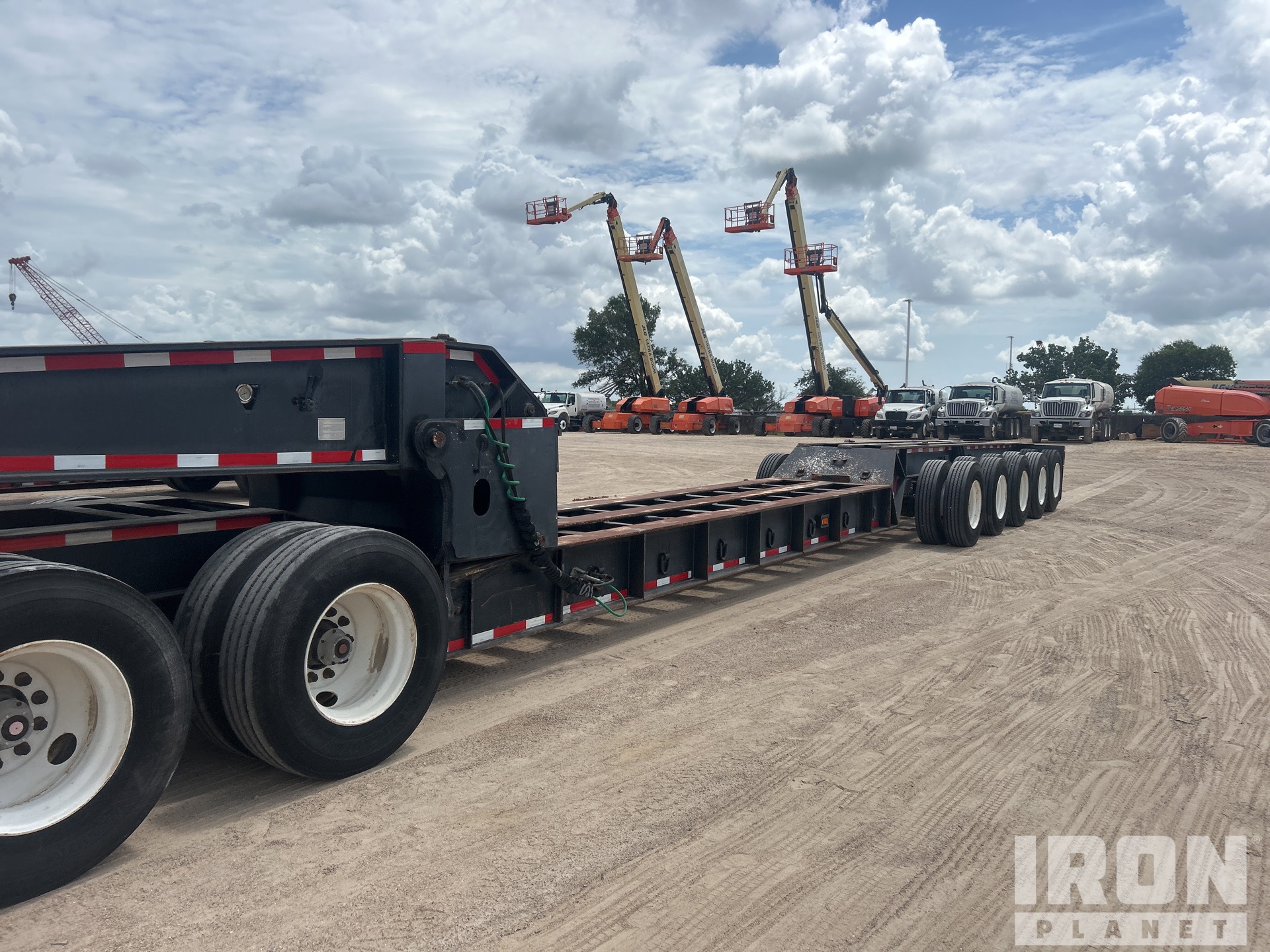 General Appearance with Image, coin avant gauche