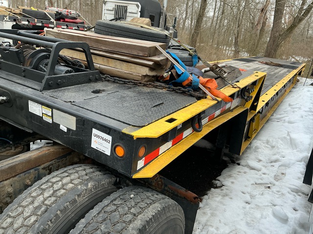 2013 Trail King TK80HT 48 ft T/A Hydraulic Tail Trailer