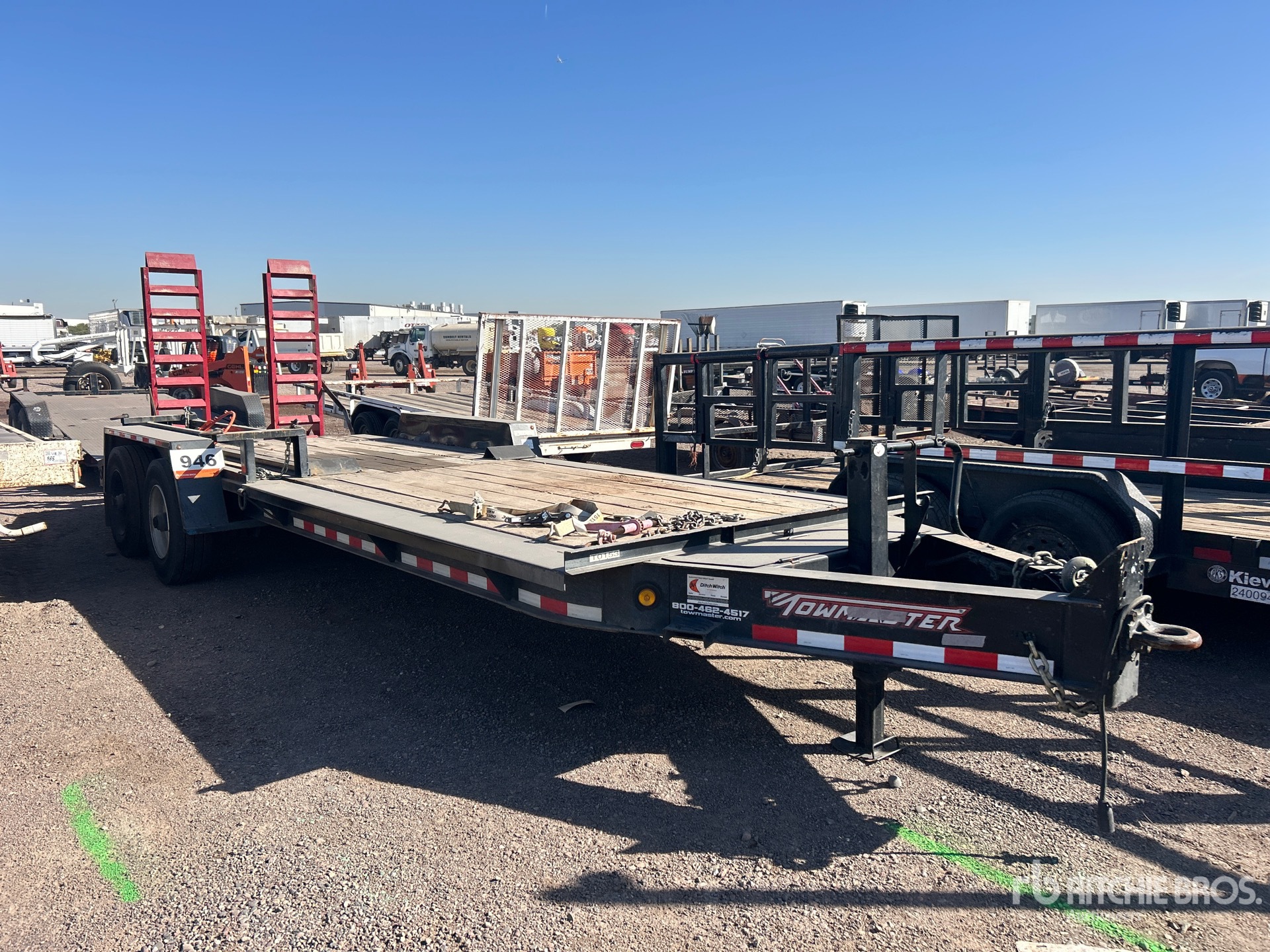 Aspect général with Image, coin avant droit