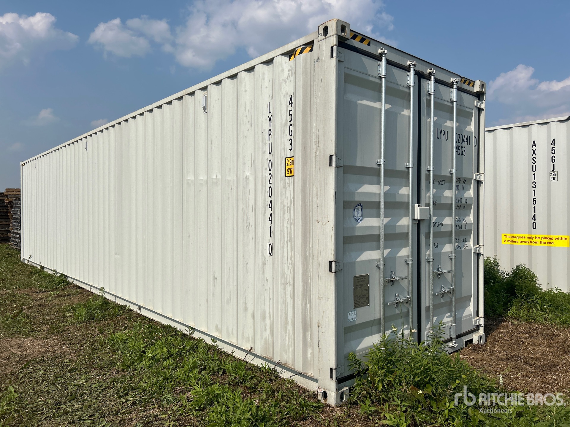 General Appearance with Picture, Right Front Corner