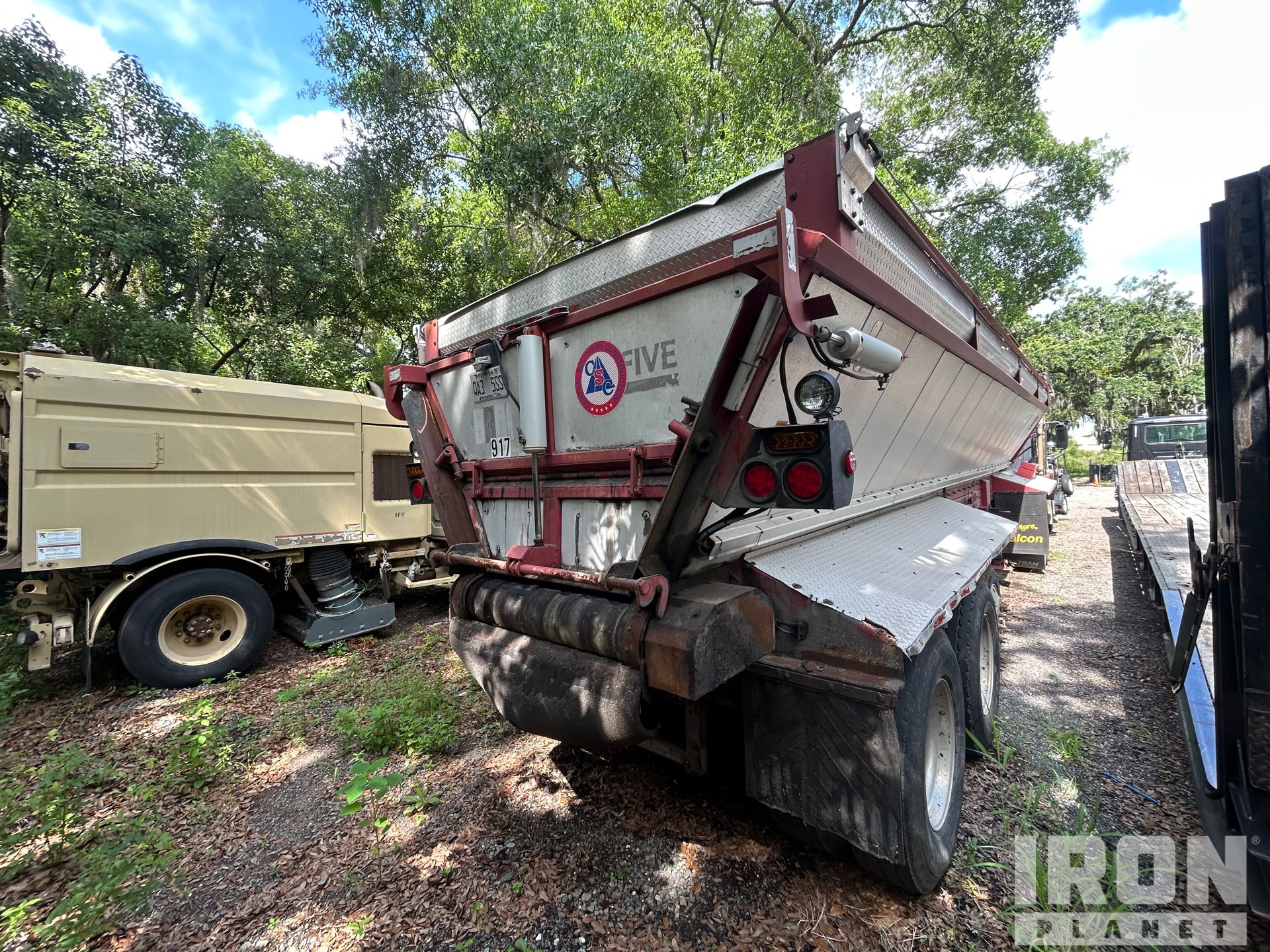 General Appearance with Imagen: esquina trasera derecha