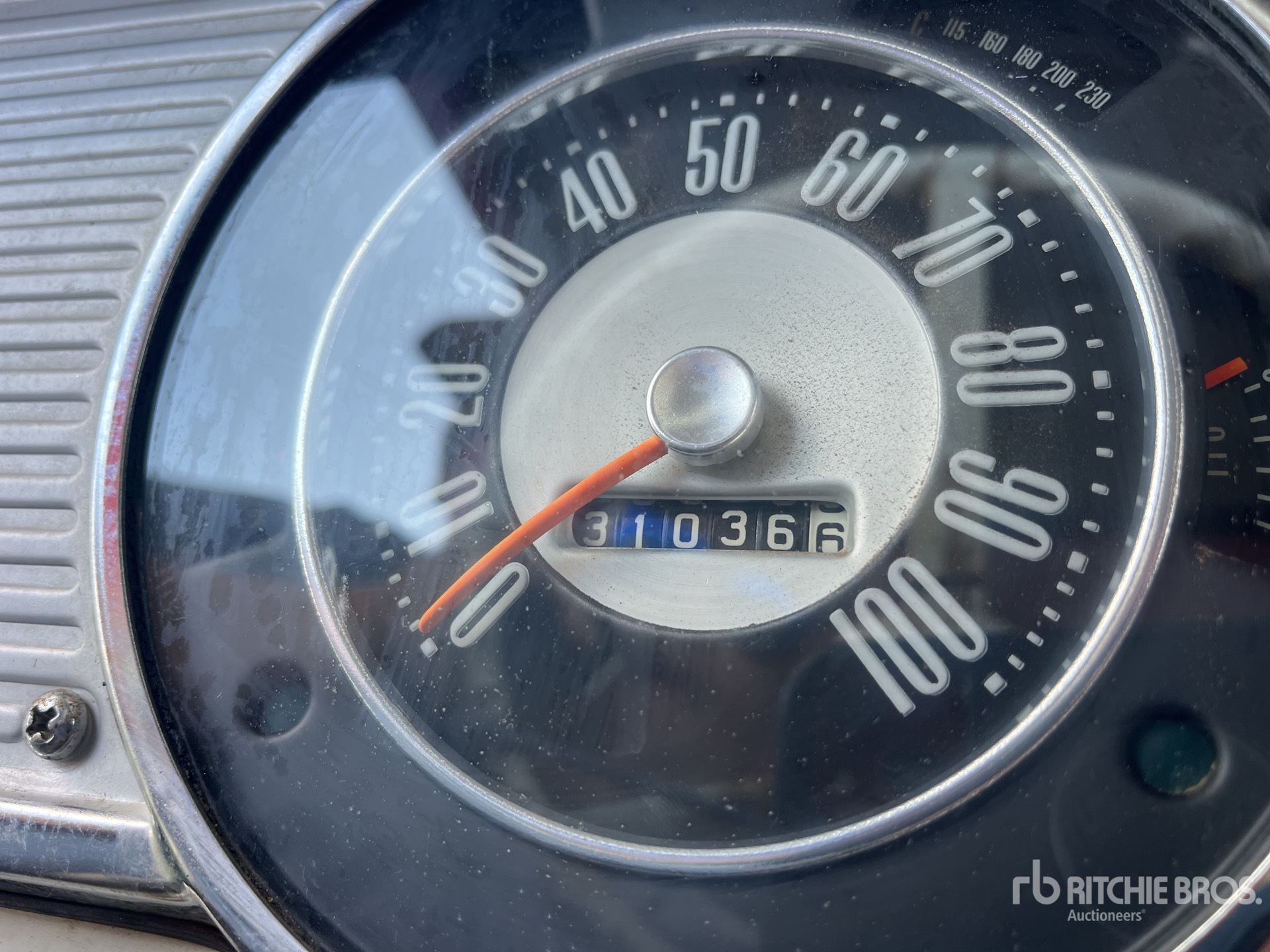 General Appearance with Hour Meter / Odometer