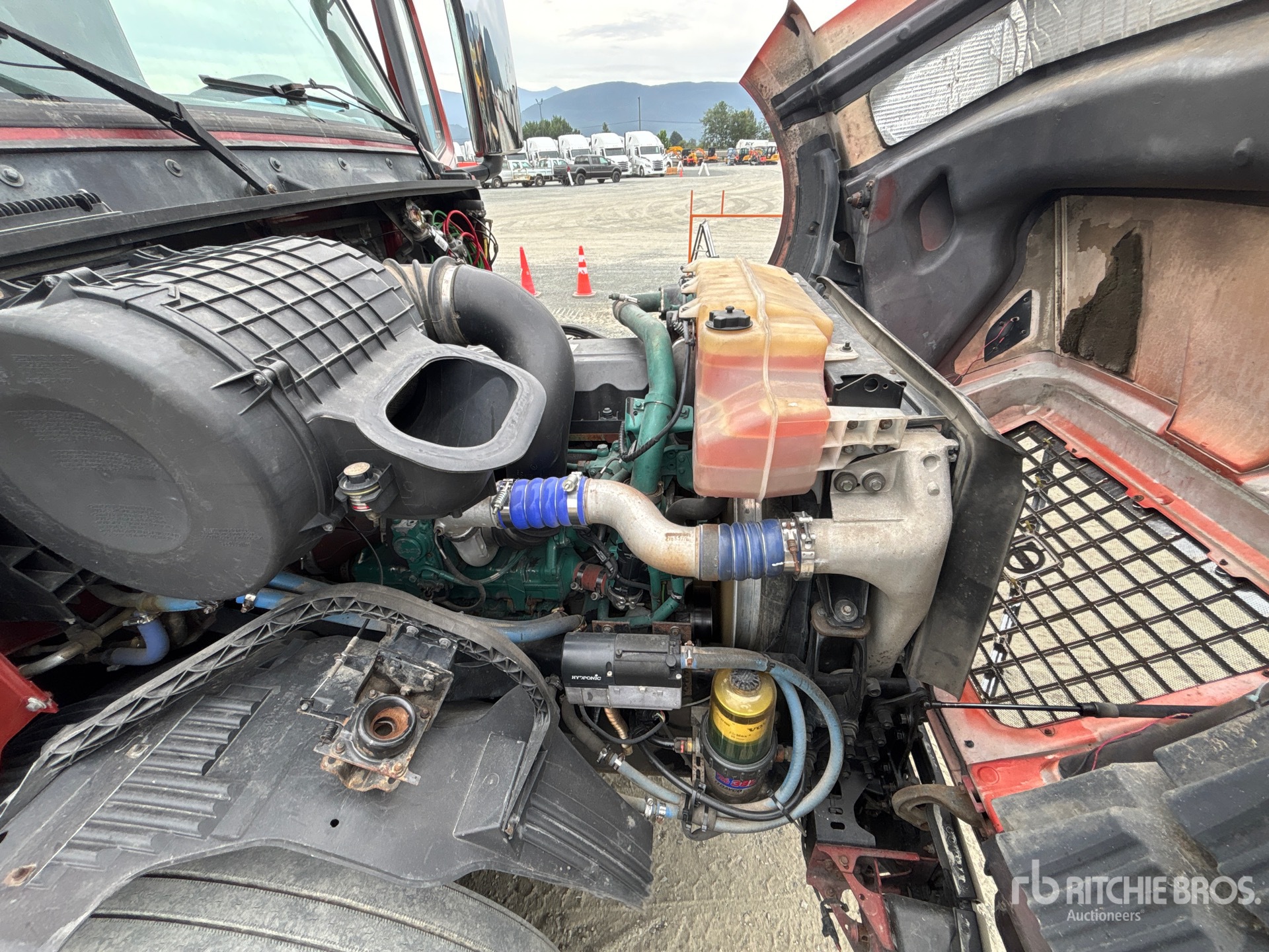 Engine with 