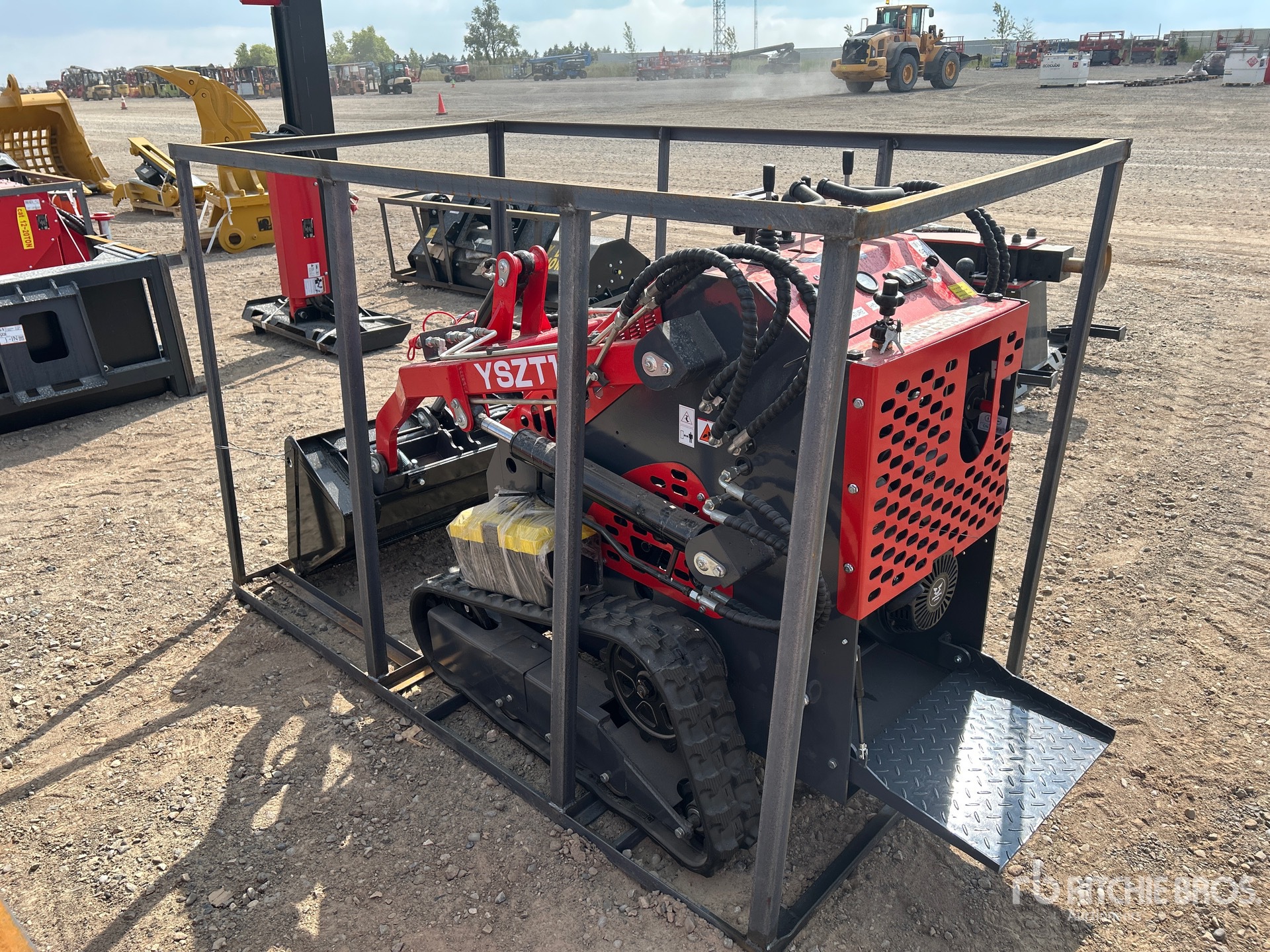MINI CARGADOR SOBRE ORUGAS COMPACTO 2025 AGT YSZT14