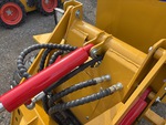 Hydraulics with 