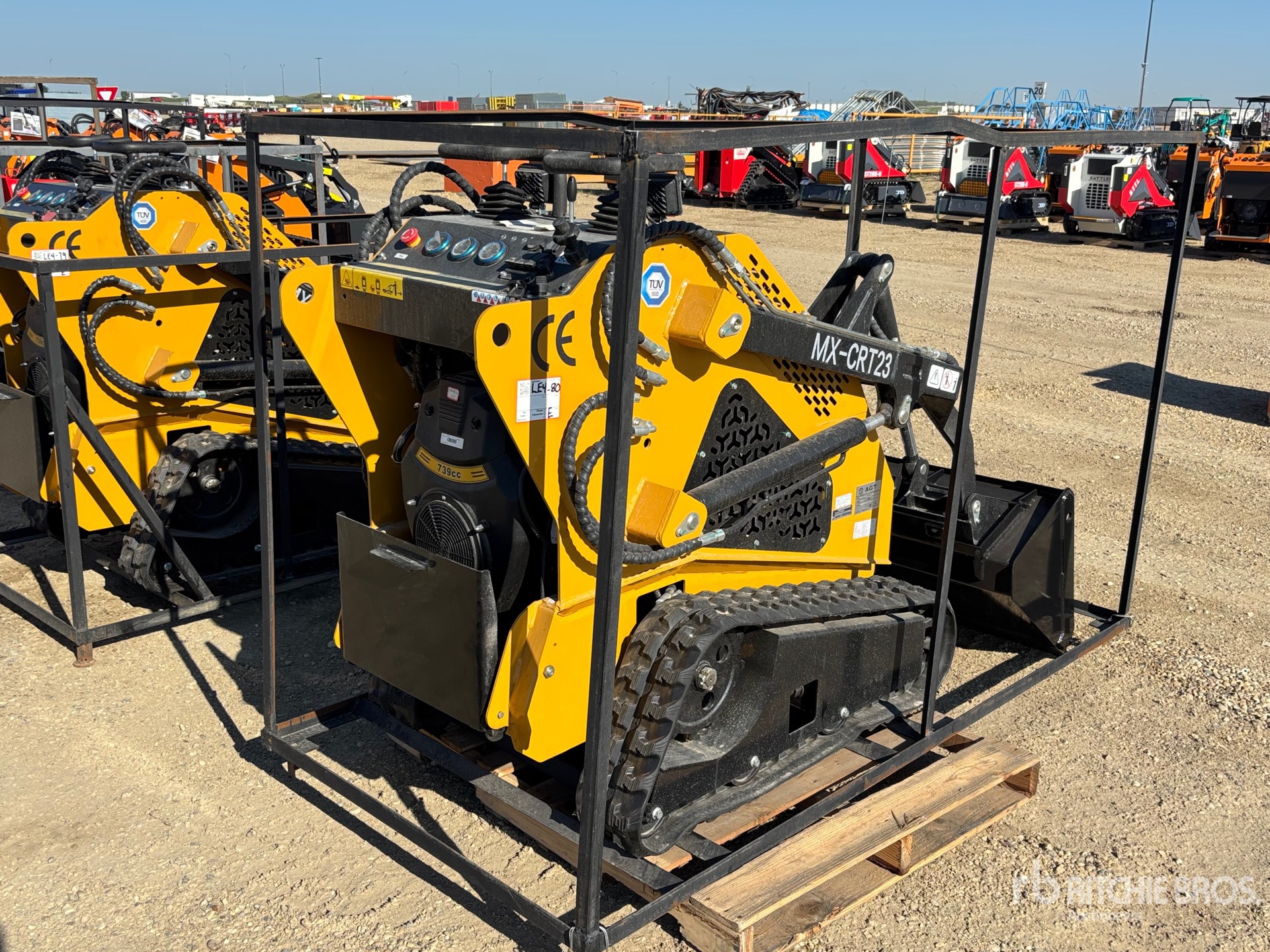 MINI CARGADOR SOBRE ORUGAS COMPACTO 2025 AGT MXCRT23