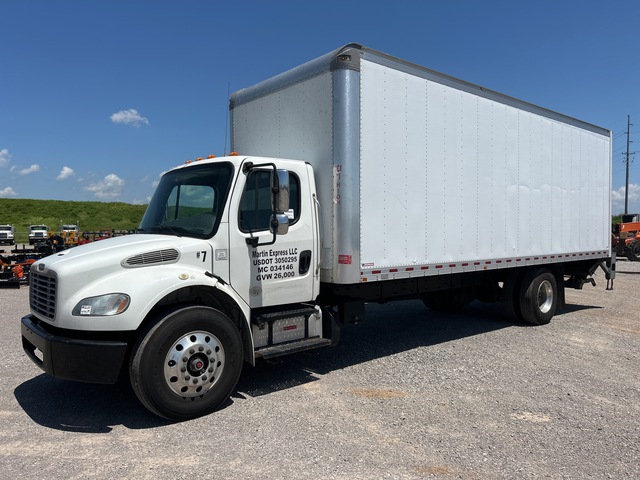 2018 Freightliner M2 106 4x2 Van Truck