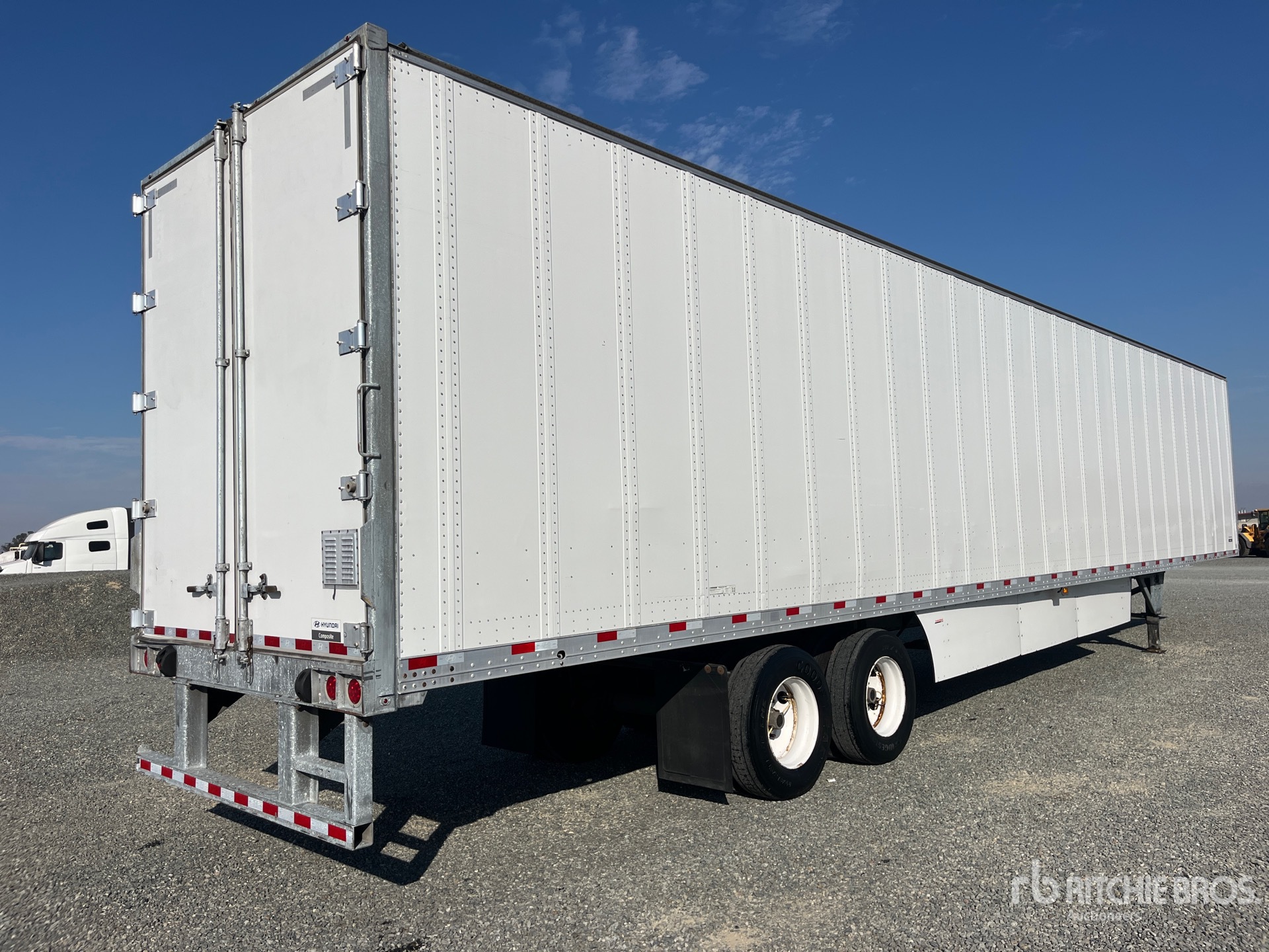 General Appearance with Zdjęcie, prawy dolny róg