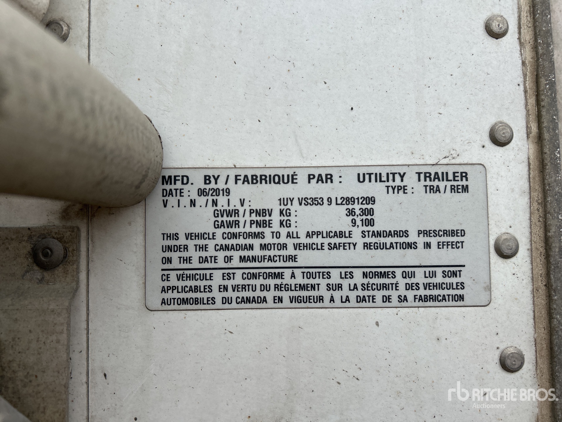 General Appearance with Serial Number / VIN