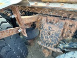 4 Underbody - Truck with 