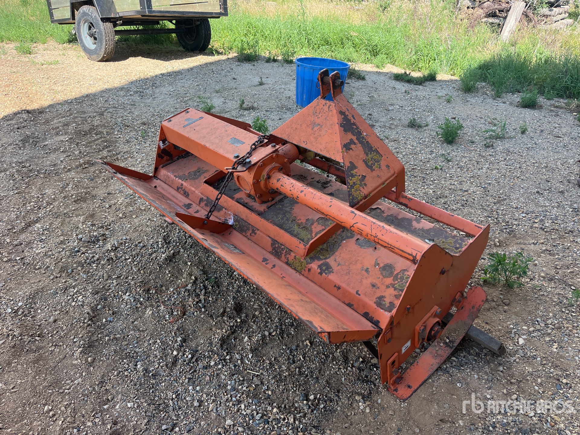 General Appearance with Picture, Right Rear Corner