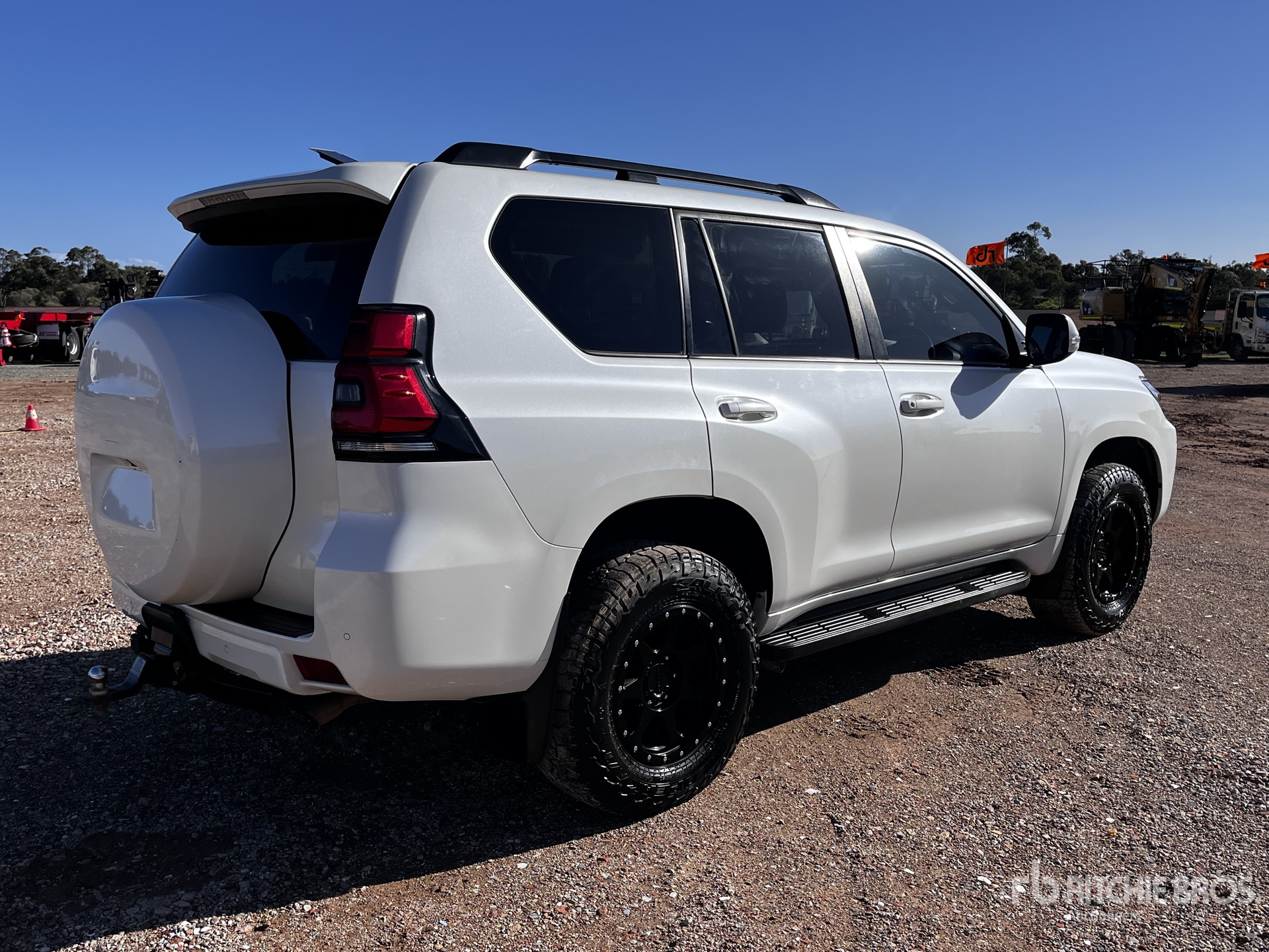 General Appearance with Picture, Left Rear Corner
