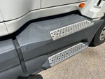 4 Underbody - Truck with 