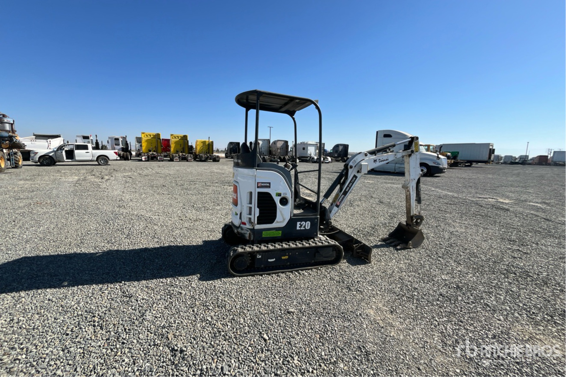 General Appearance with Picture, Right Rear Corner