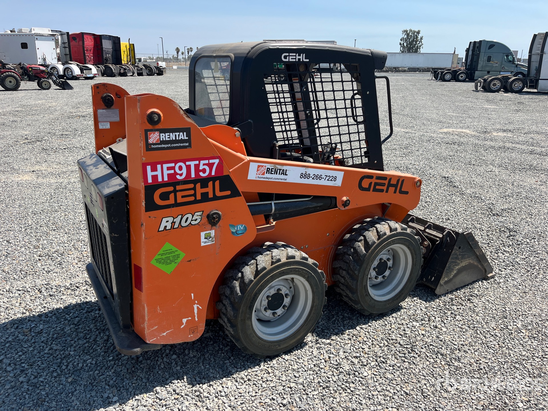 General Appearance with Picture, Right Rear Corner