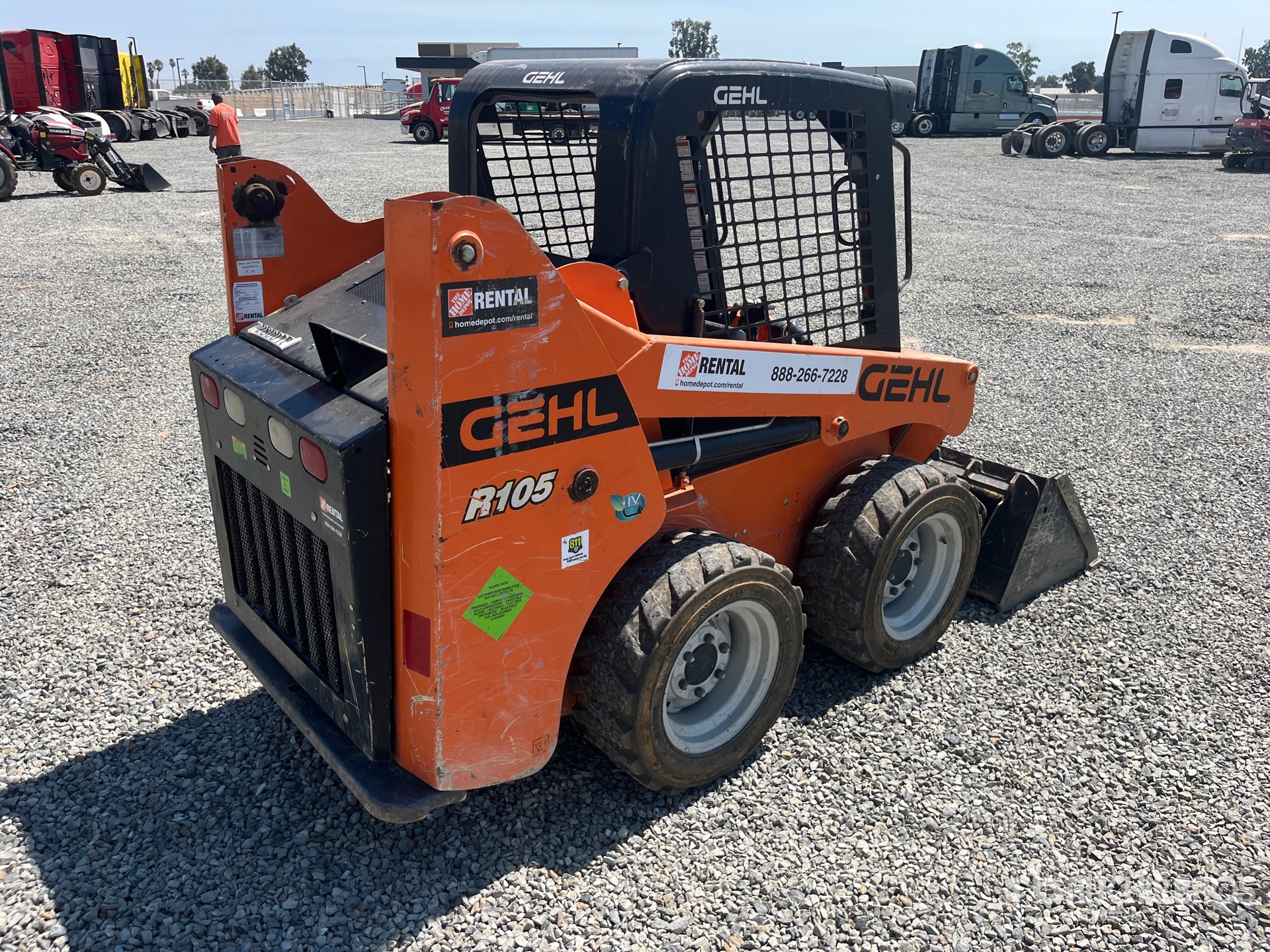 General Appearance with Picture, Right Rear Corner