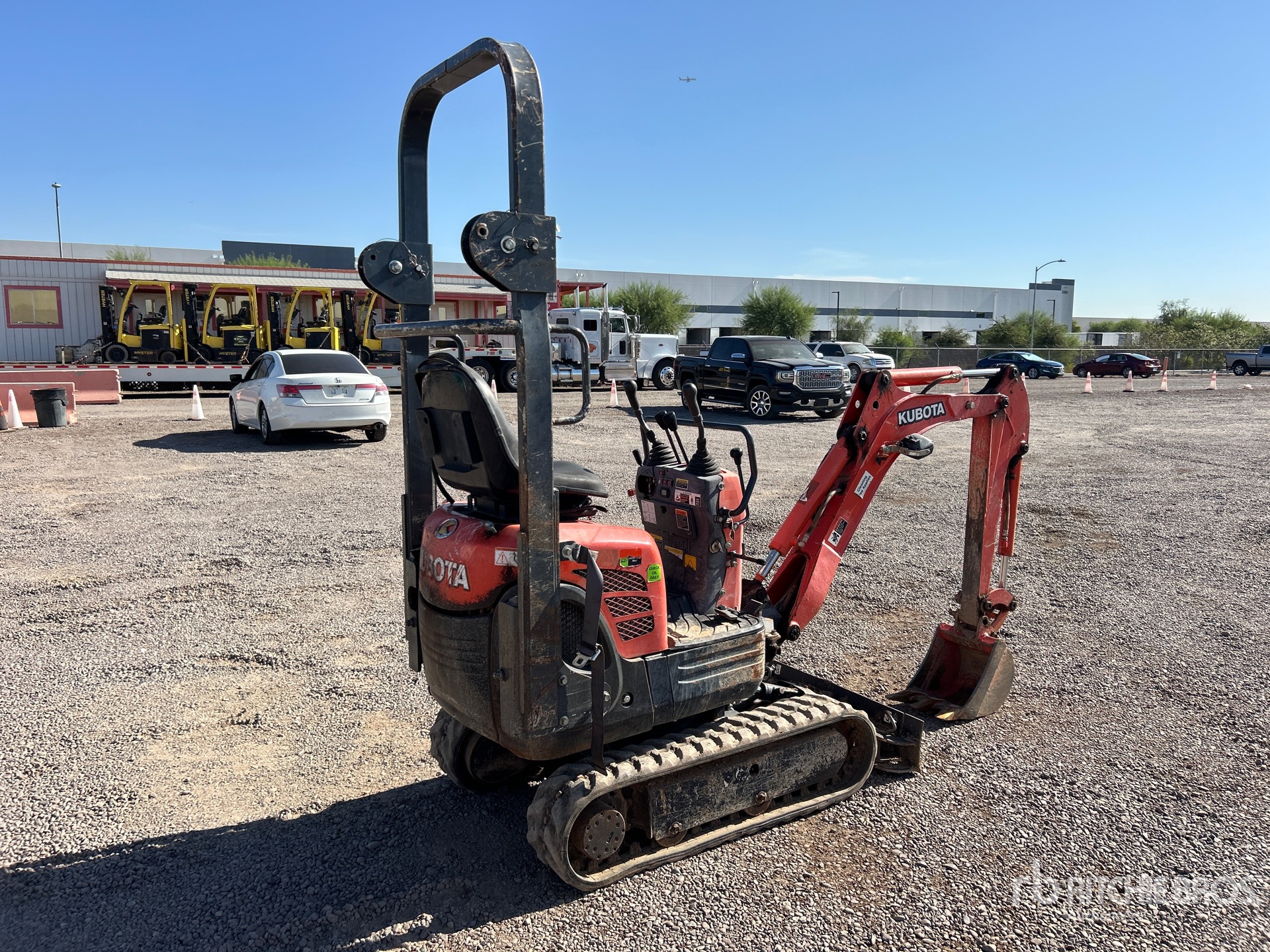 General Appearance with Picture, Right Rear Corner