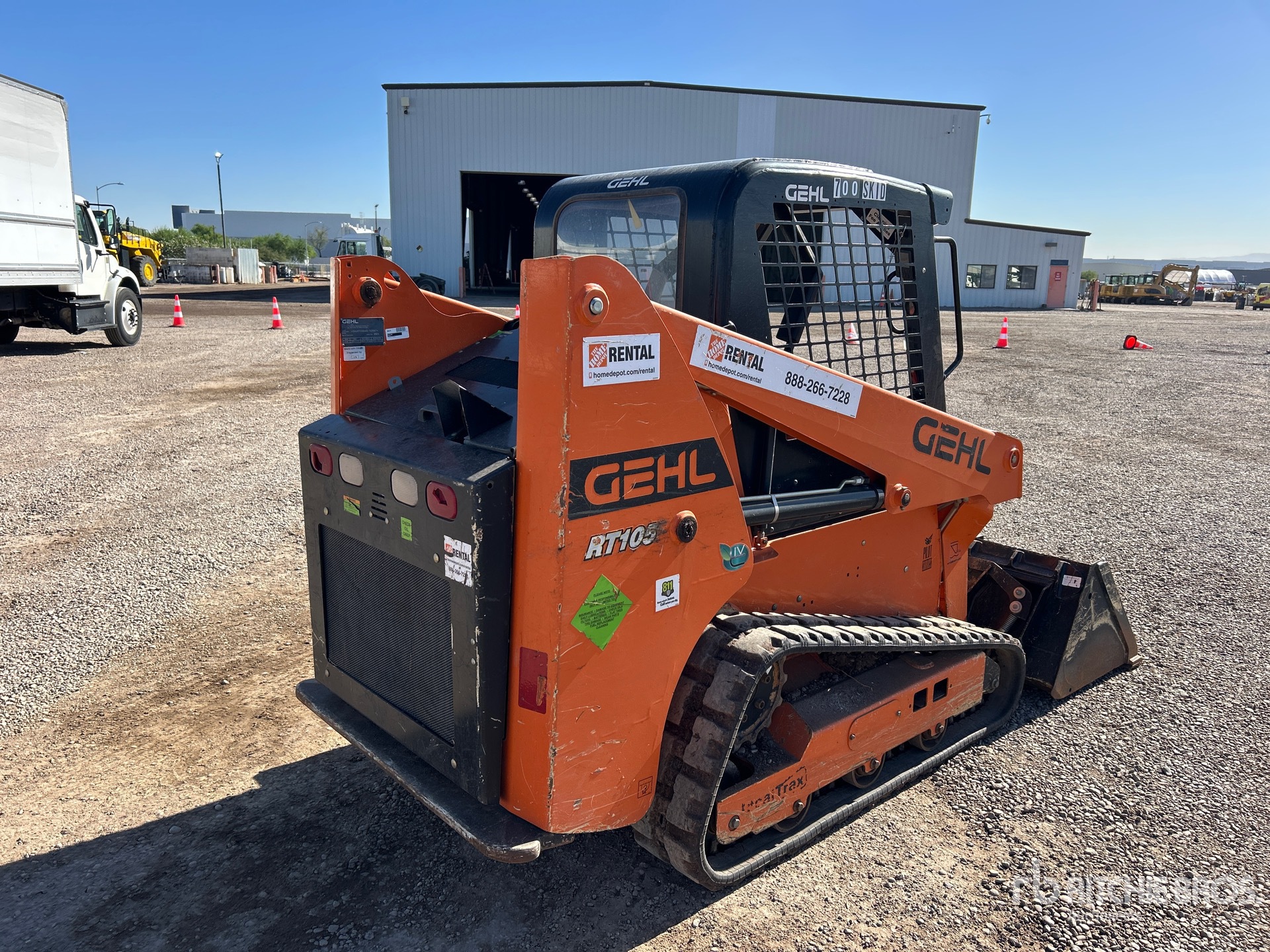 General Appearance with Picture, Right Rear Corner