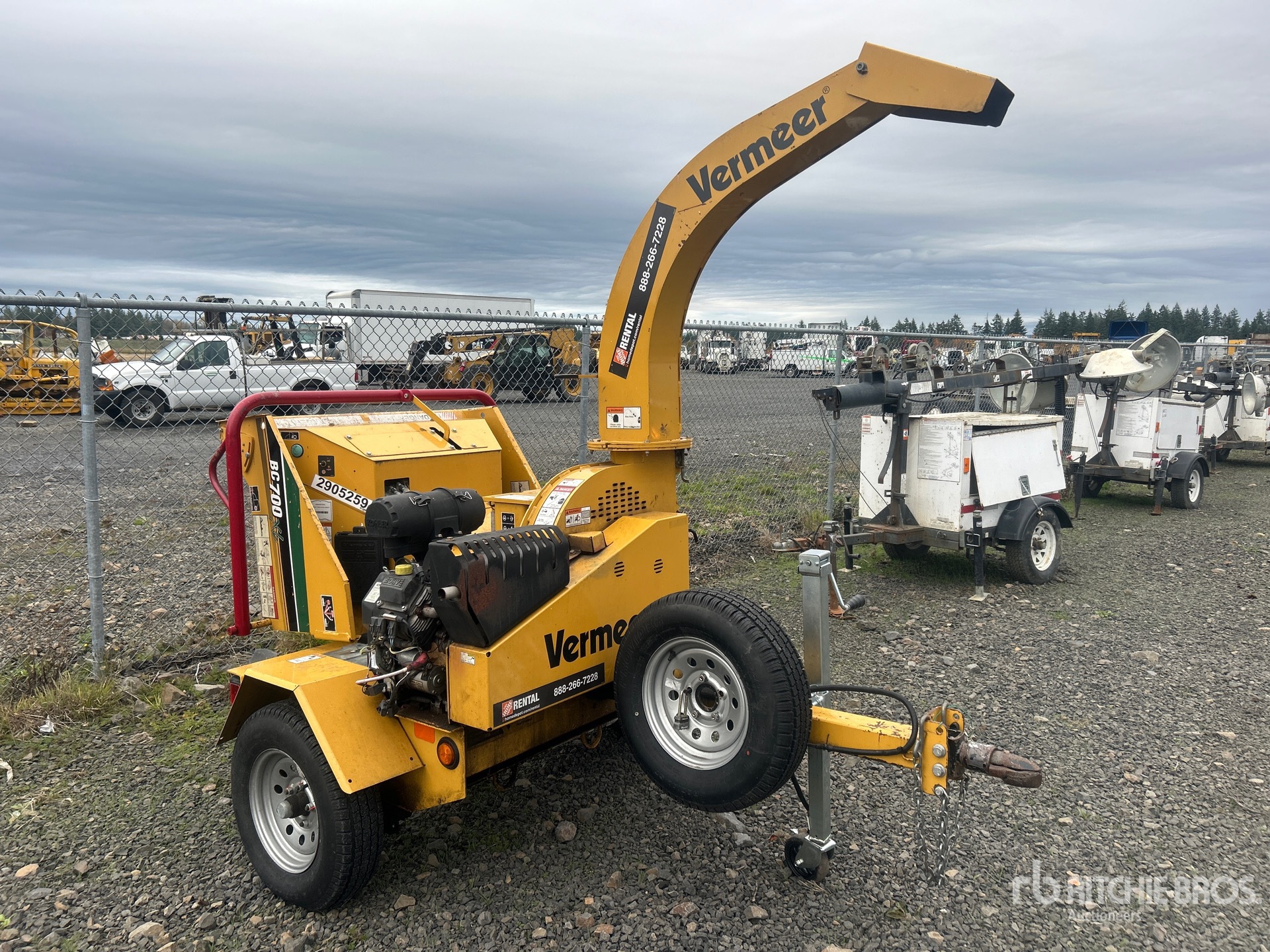 General Appearance with Picture, Right Front Corner