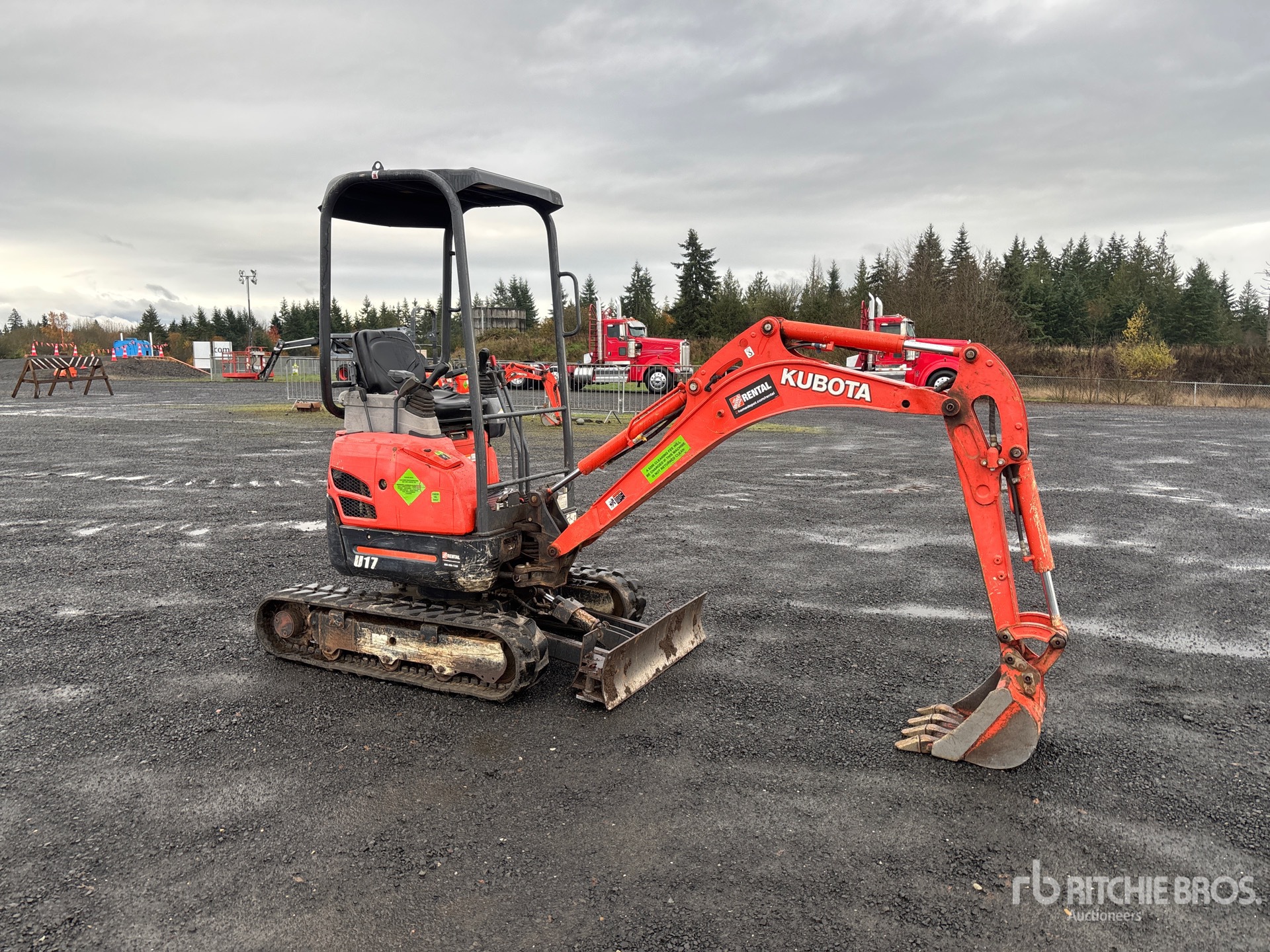 General Appearance with Picture, Right Front Corner