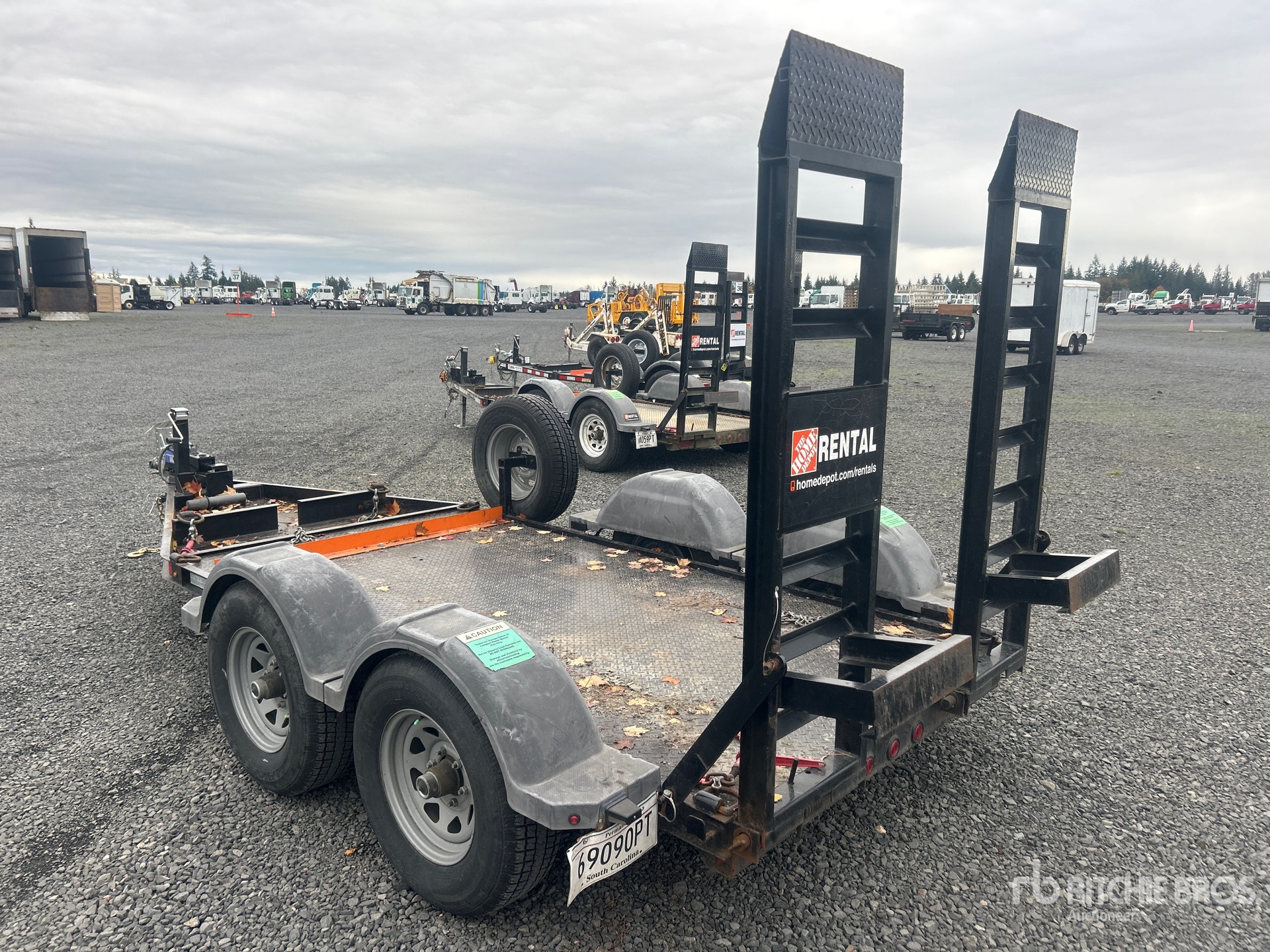 General Appearance with Imagen: esquina trasera izquierda