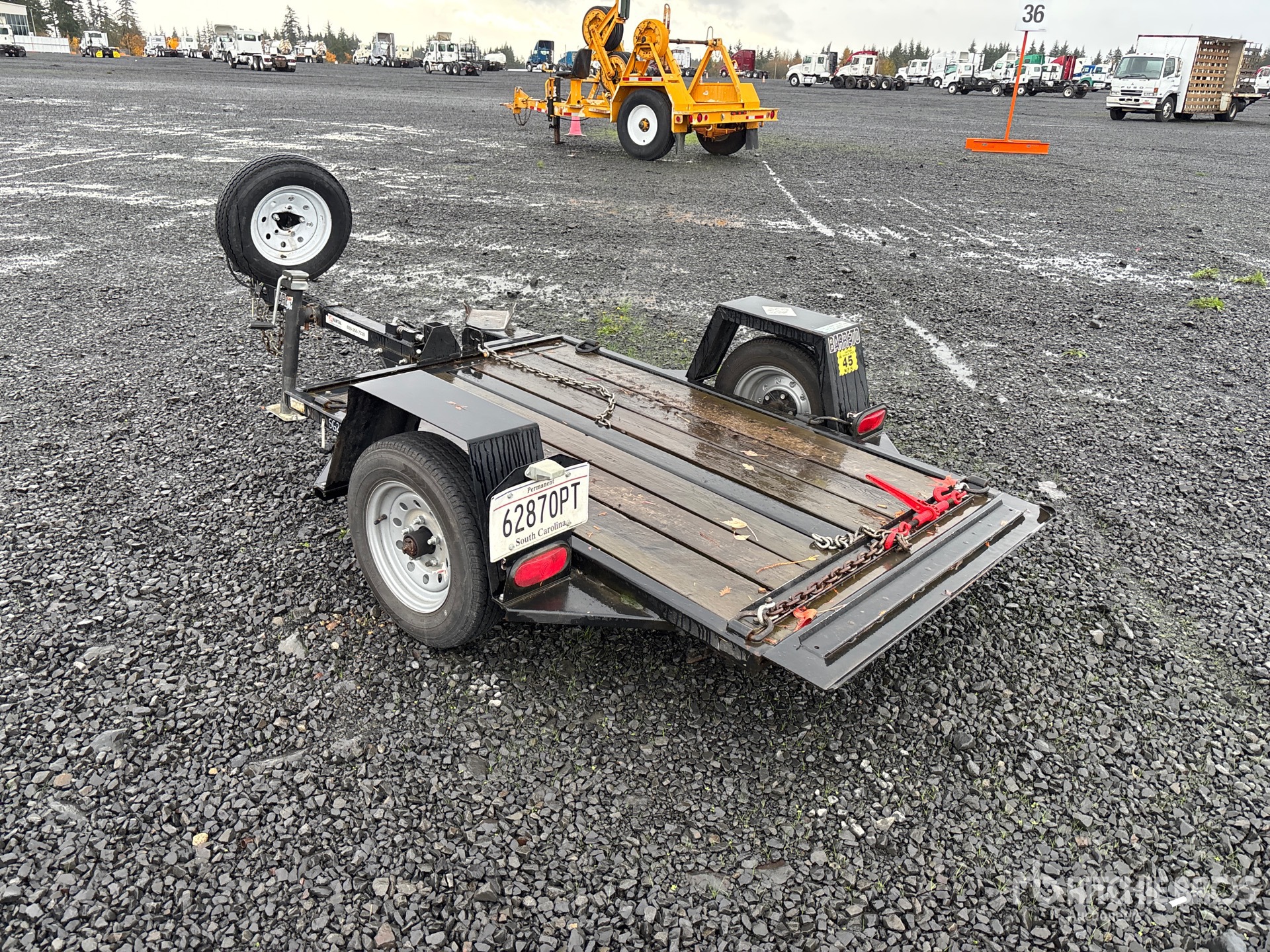 General Appearance with Picture, Left Rear Corner