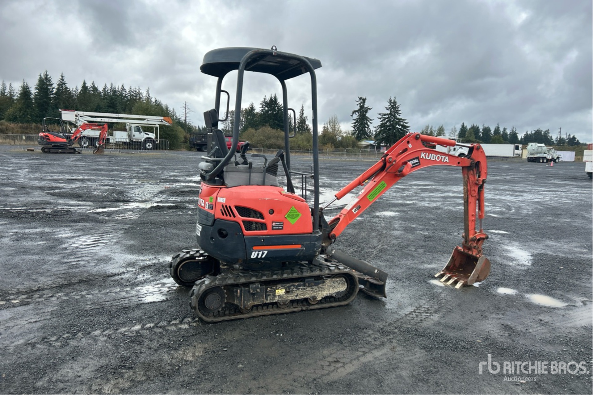 General Appearance with Picture, Right Rear Corner