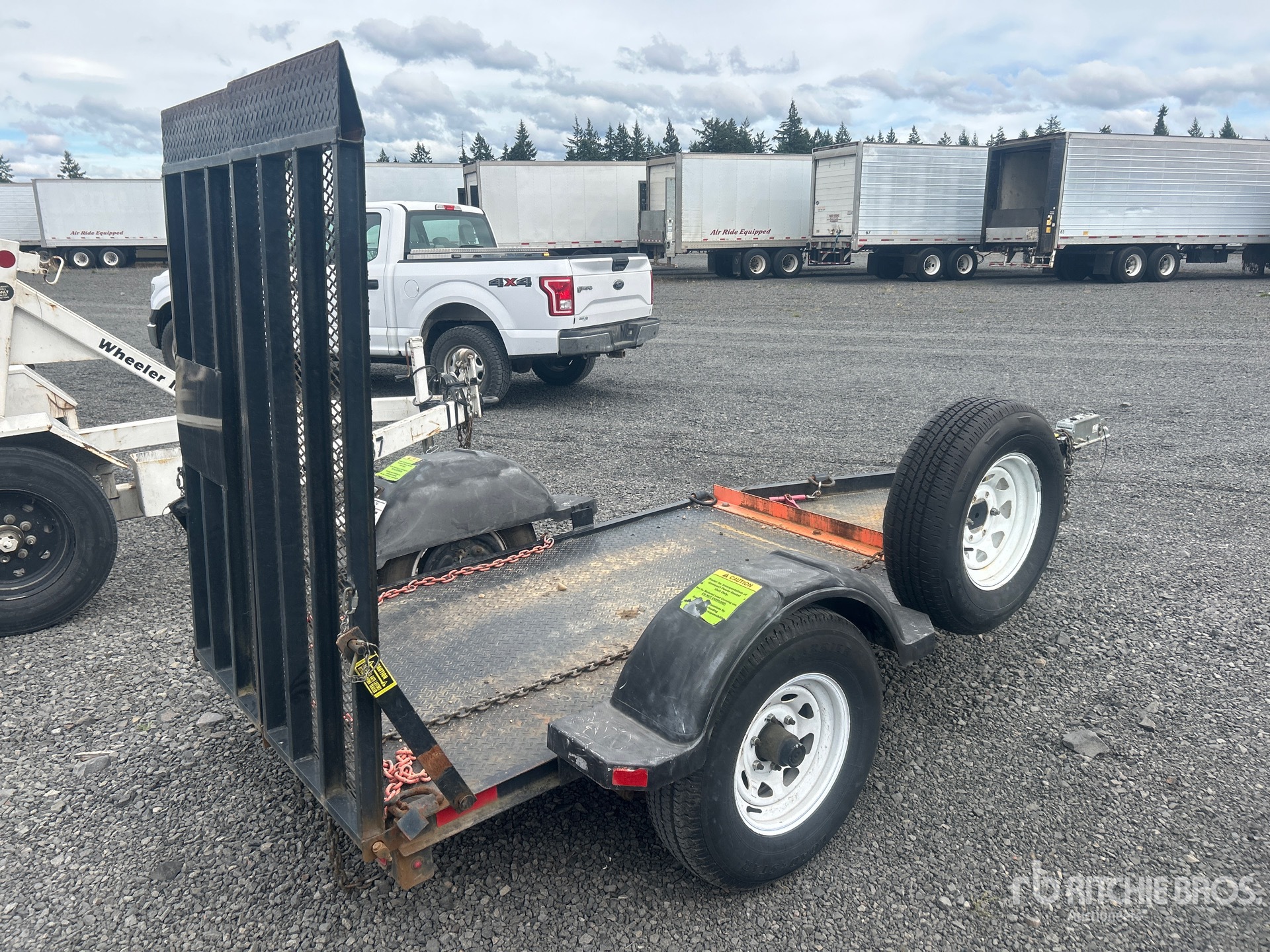 General Appearance with Picture, Right Rear Corner