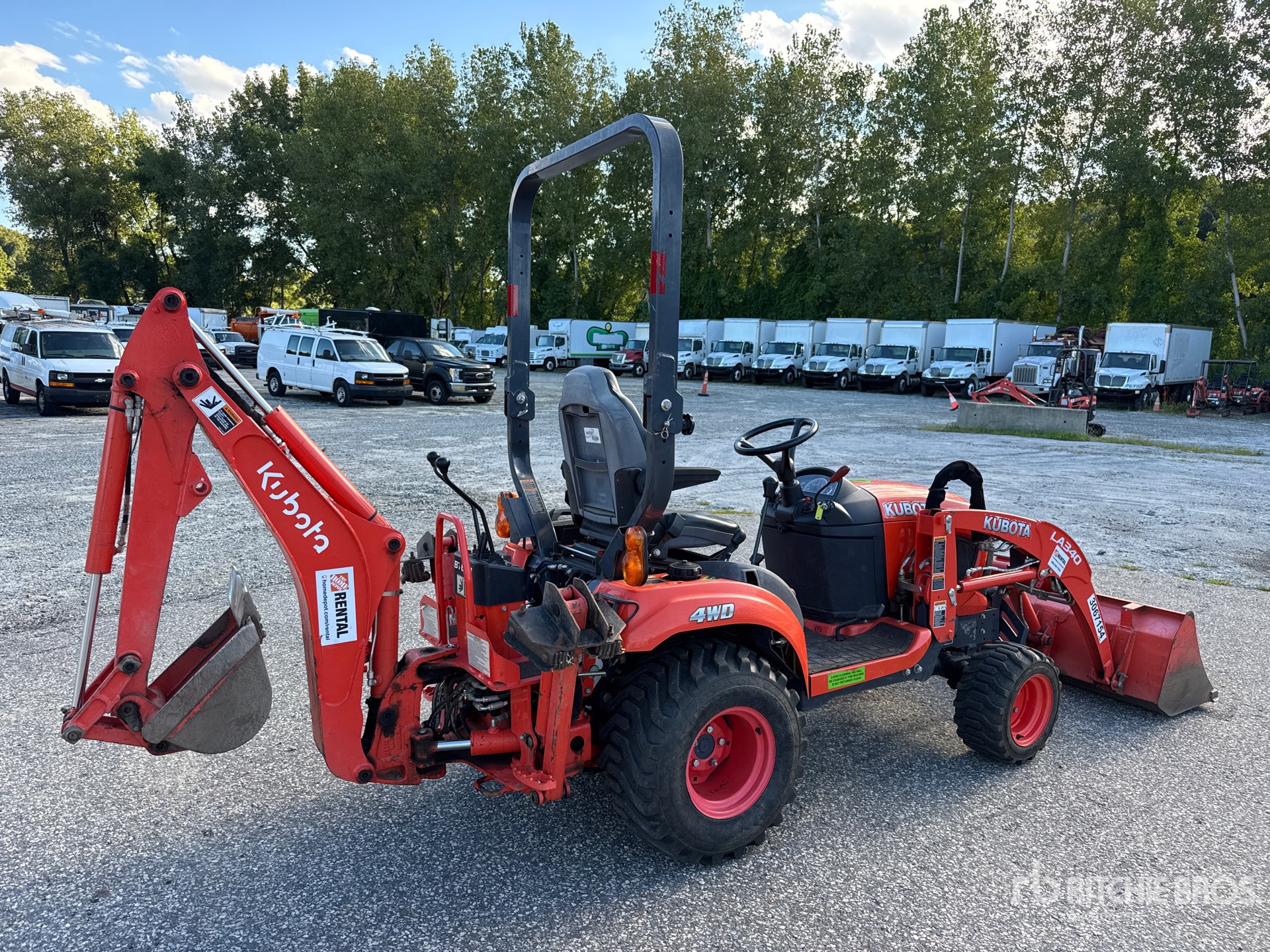 General Appearance with Picture, Right Rear Corner