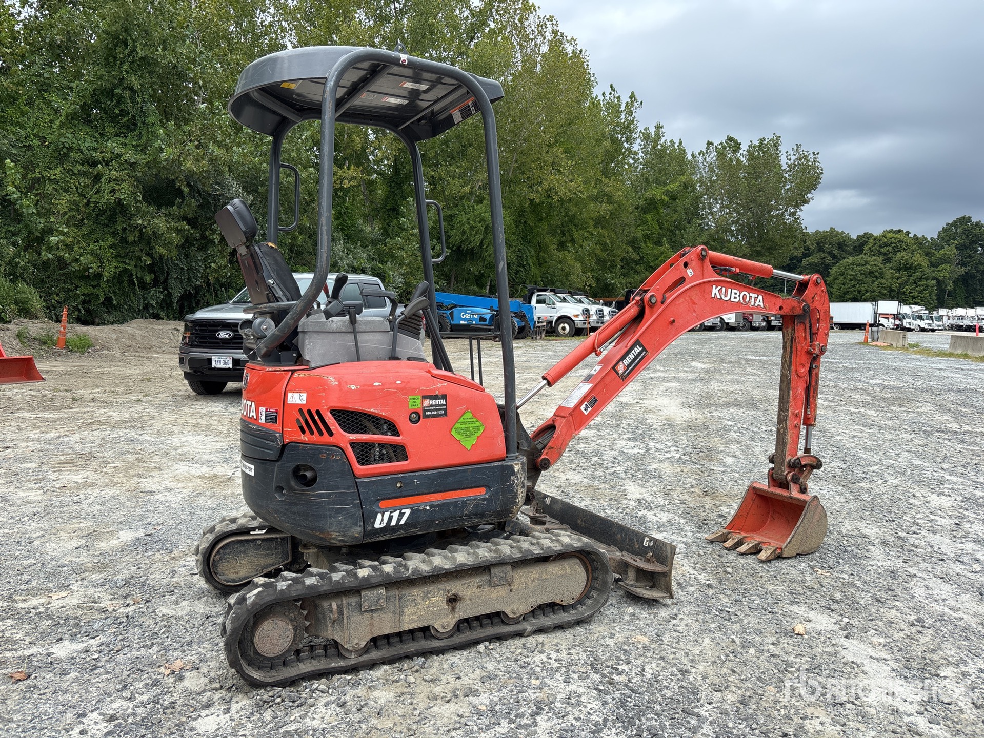 General Appearance with Picture, Right Rear Corner