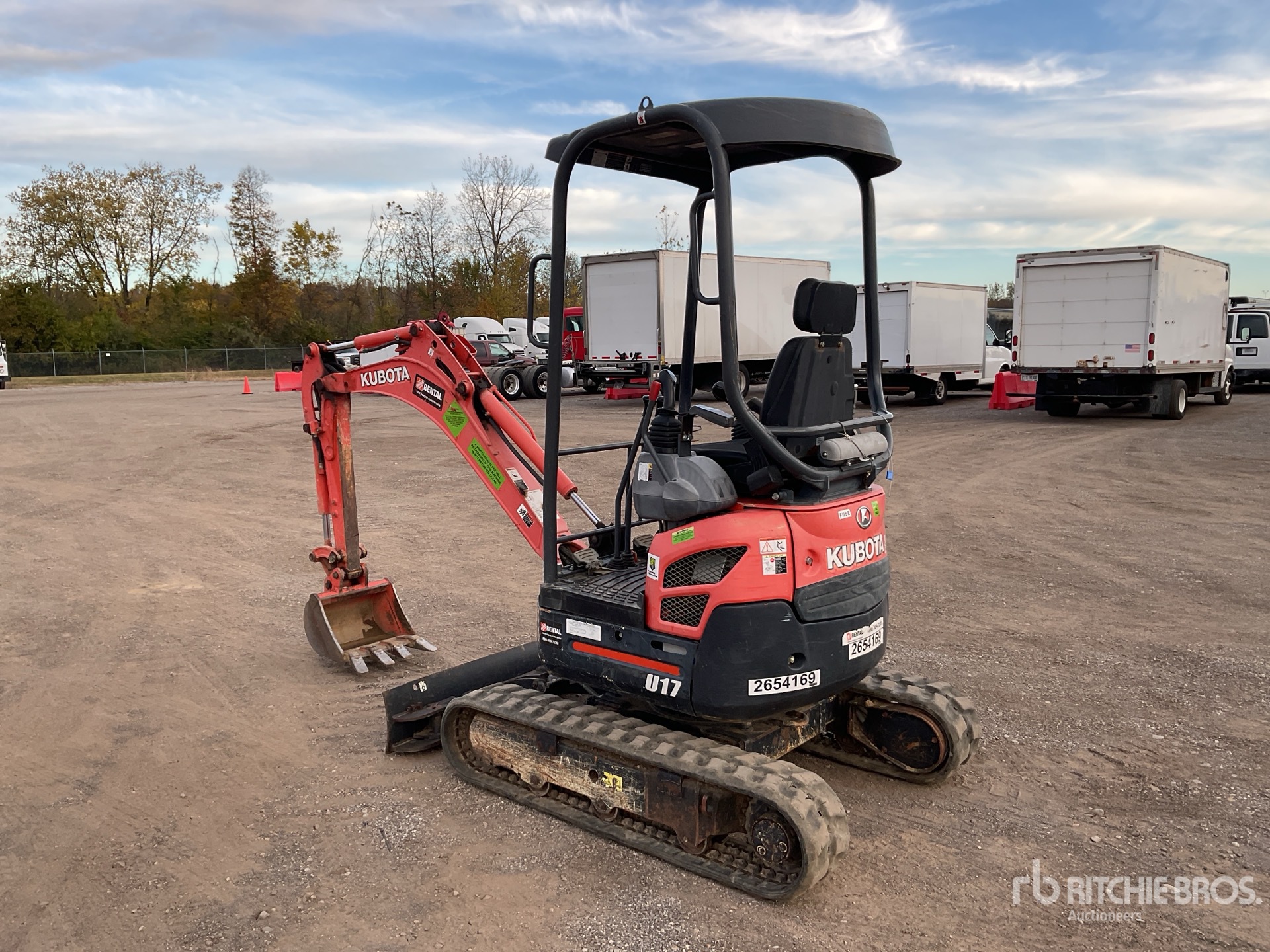 General Appearance with Picture, Left Rear Corner