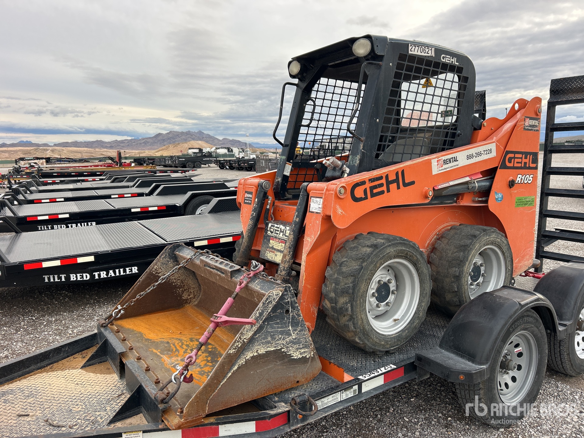 General Appearance with Picture, Left Front Corner