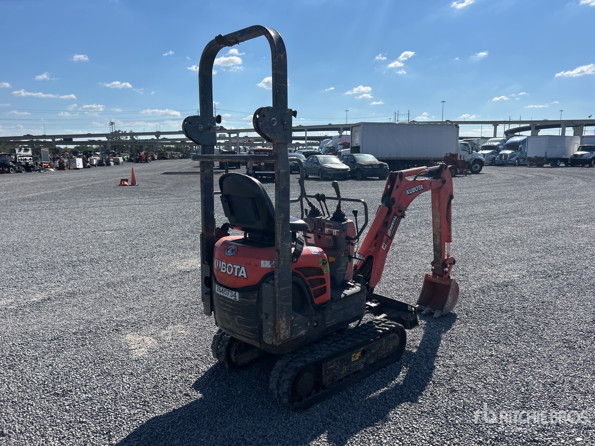 General Appearance with Picture, Right Rear Corner