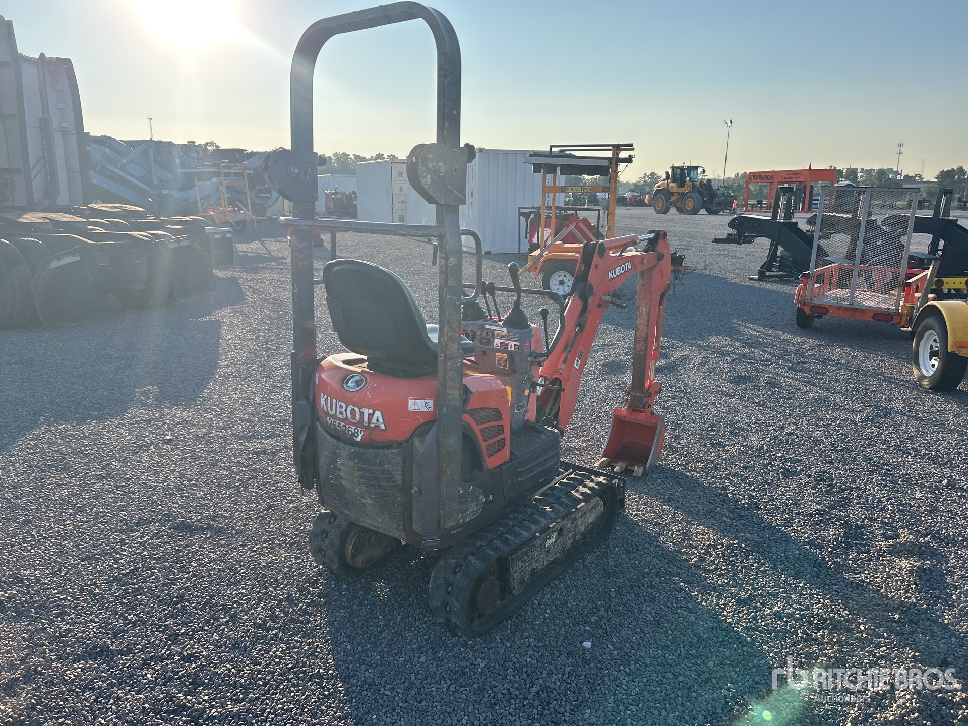 General Appearance with Picture, Right Rear Corner